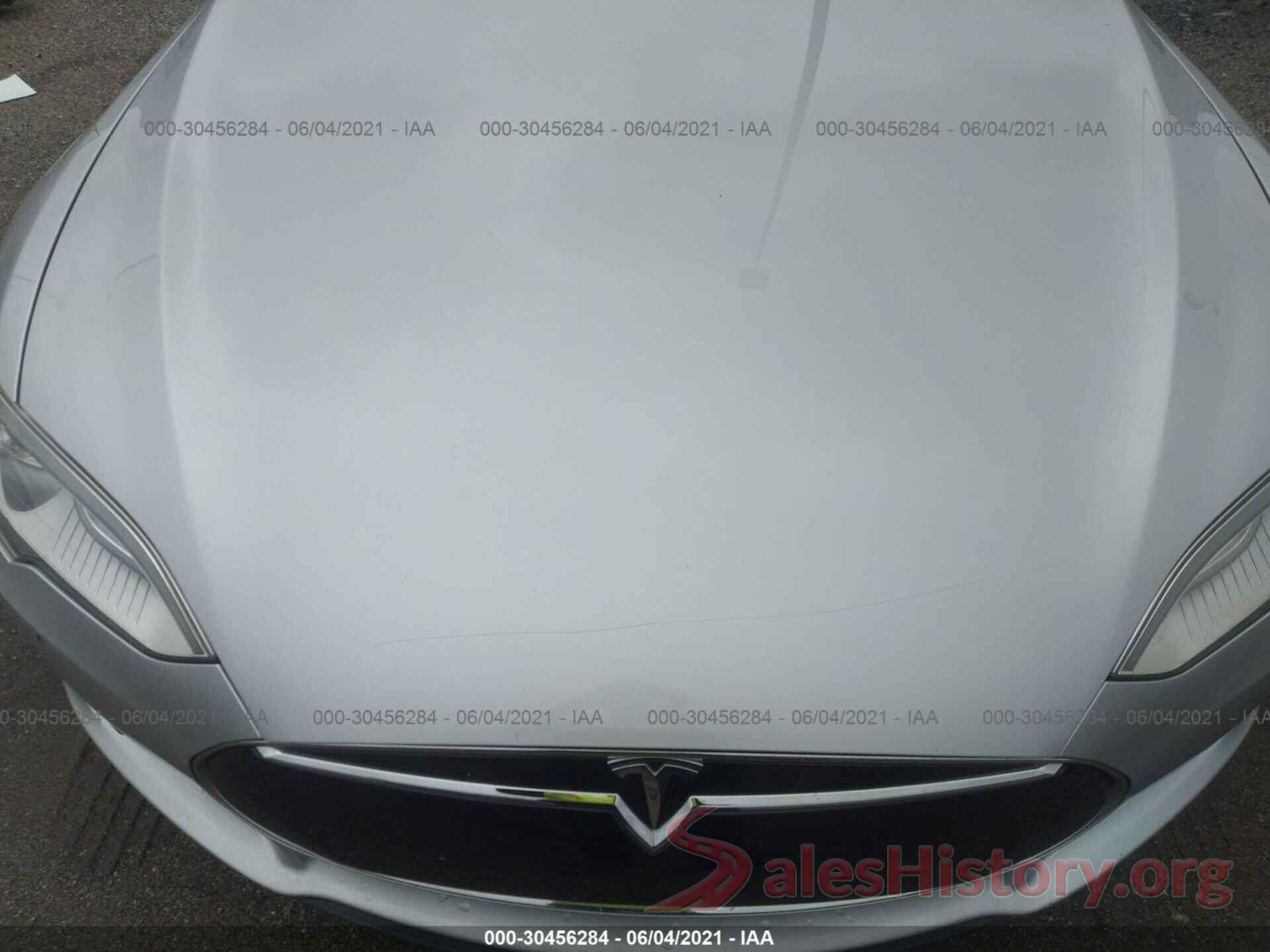 5YJSA1E23GF132588 2016 TESLA MODEL S