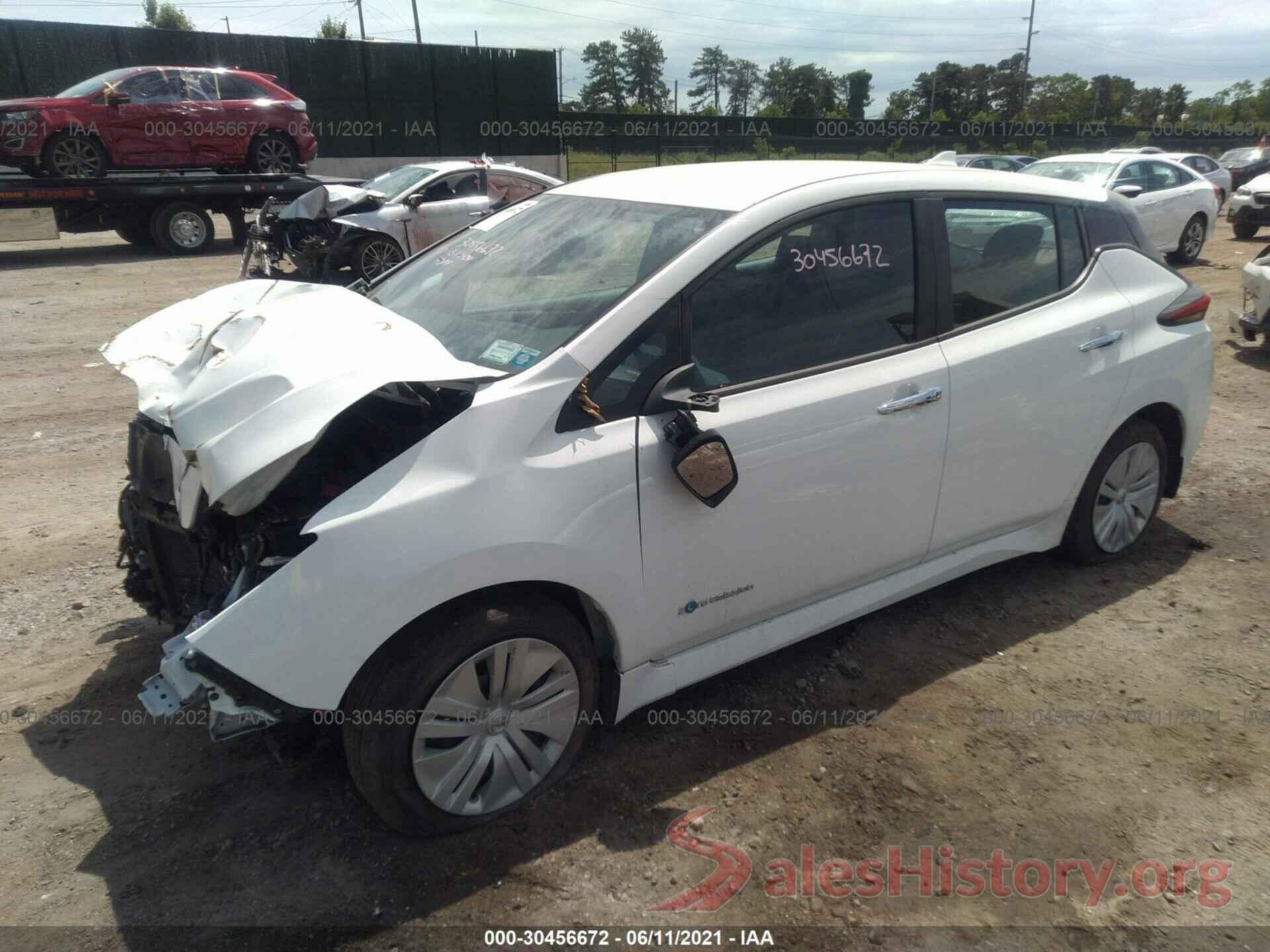 1N4AZ1CP5JC306819 2018 NISSAN LEAF