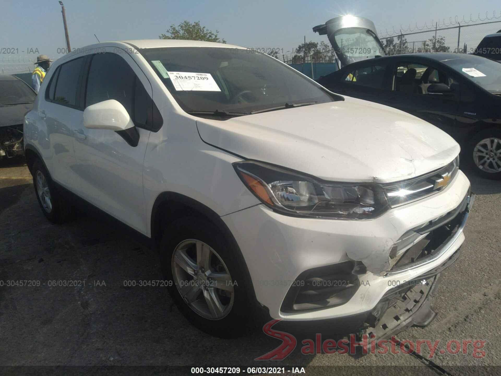 KL7CJKSB9LB063687 2020 CHEVROLET TRAX