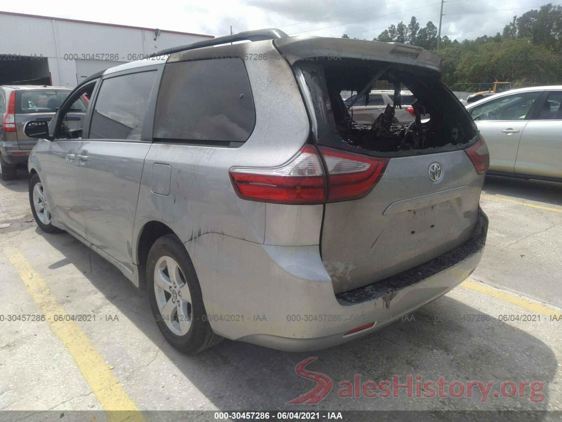 5TDKZ3DC6KS002288 2019 TOYOTA SIENNA