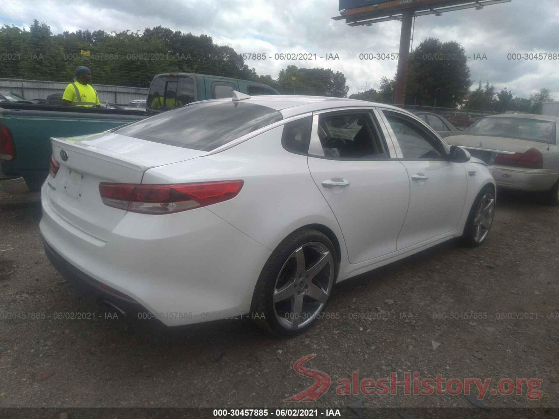 KNAGT4L35G5100821 2016 KIA OPTIMA