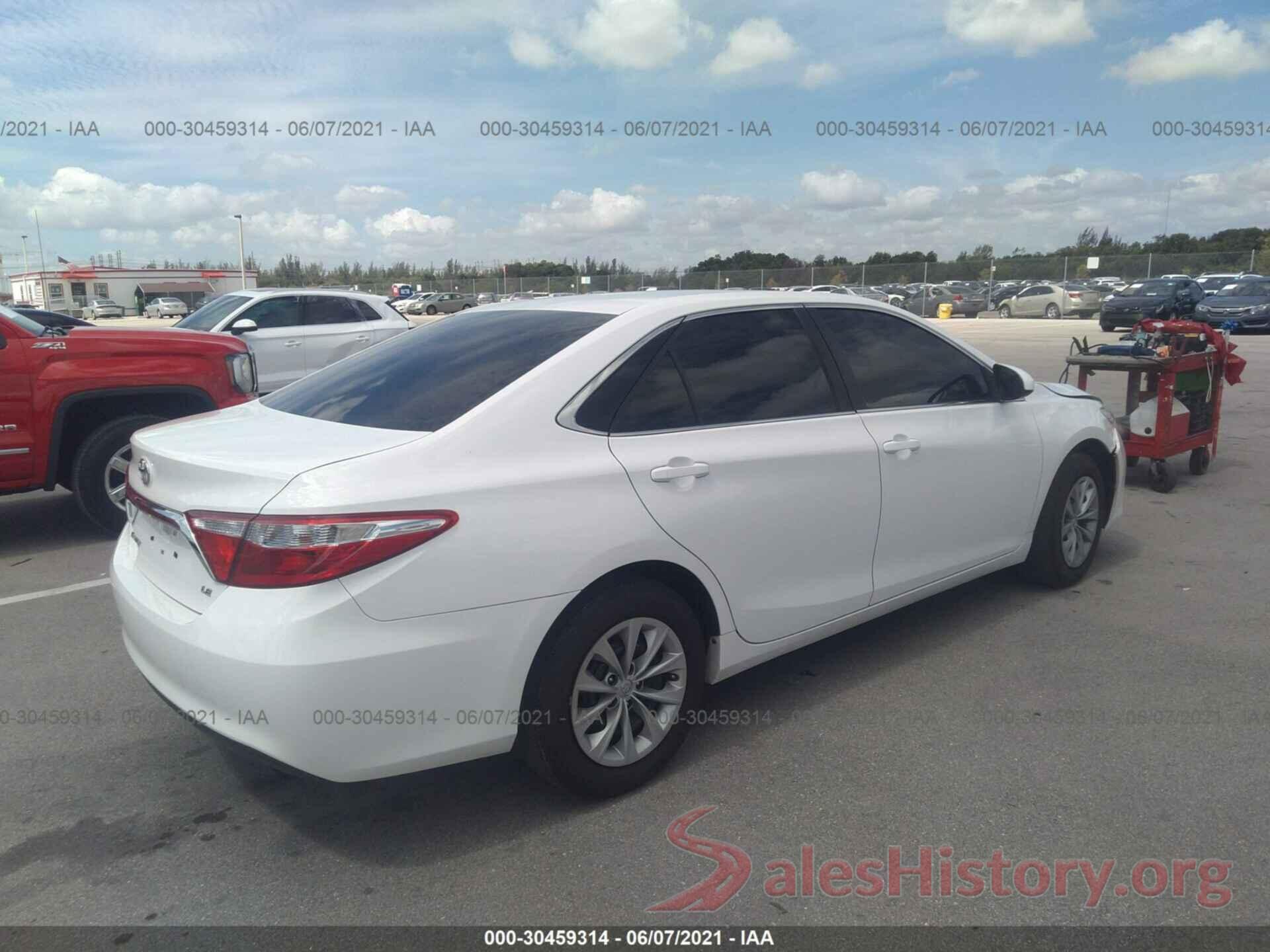 4T1BF1FK3GU121898 2016 TOYOTA CAMRY