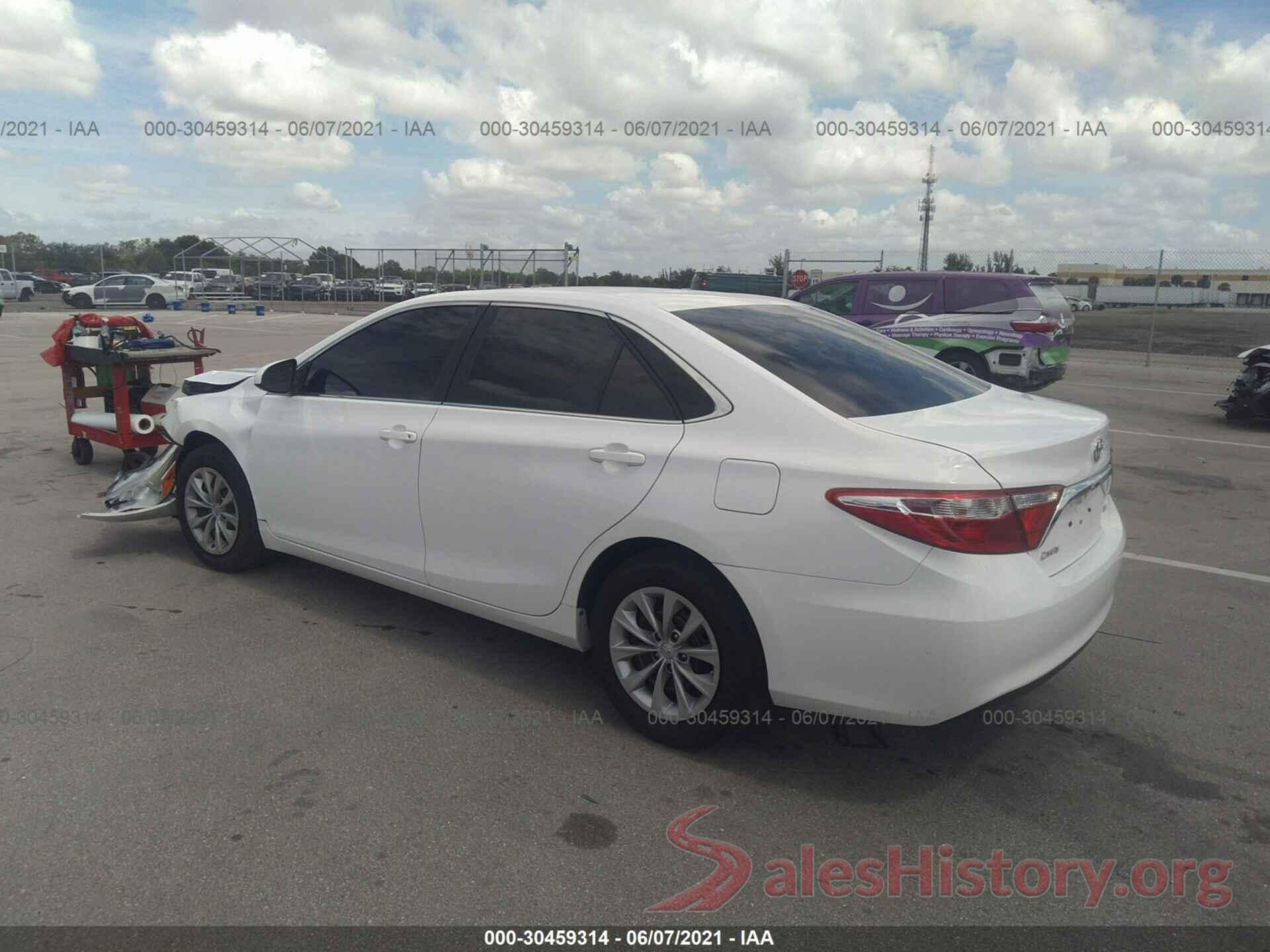 4T1BF1FK3GU121898 2016 TOYOTA CAMRY