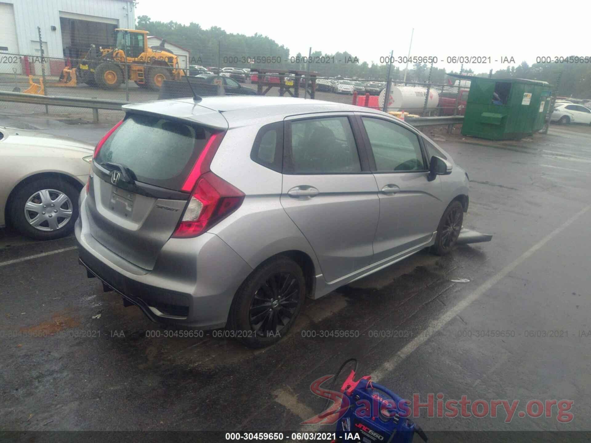 3HGGK5H68JM712366 2018 HONDA FIT