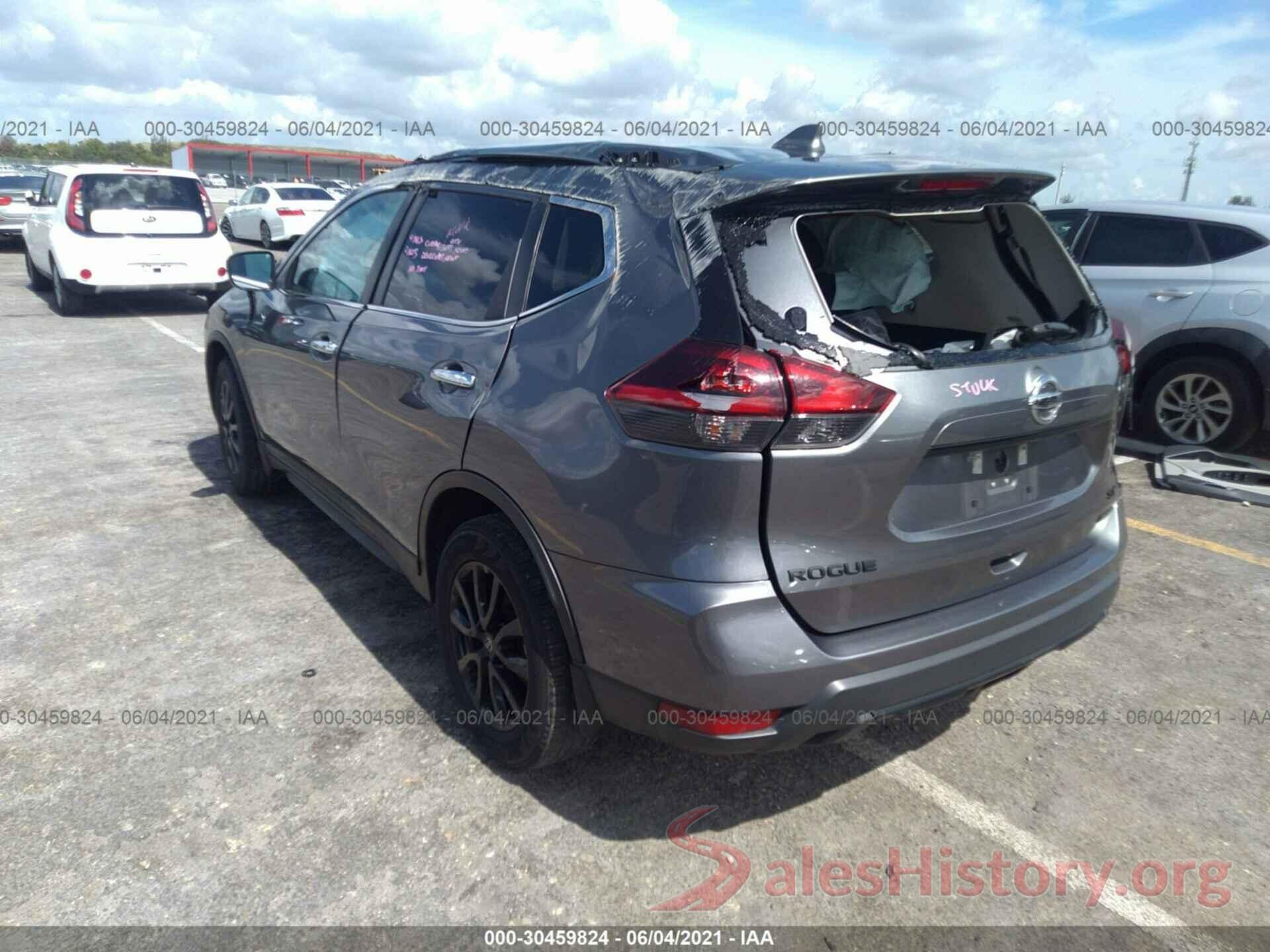 5N1AT2MT2JC818627 2018 NISSAN ROGUE