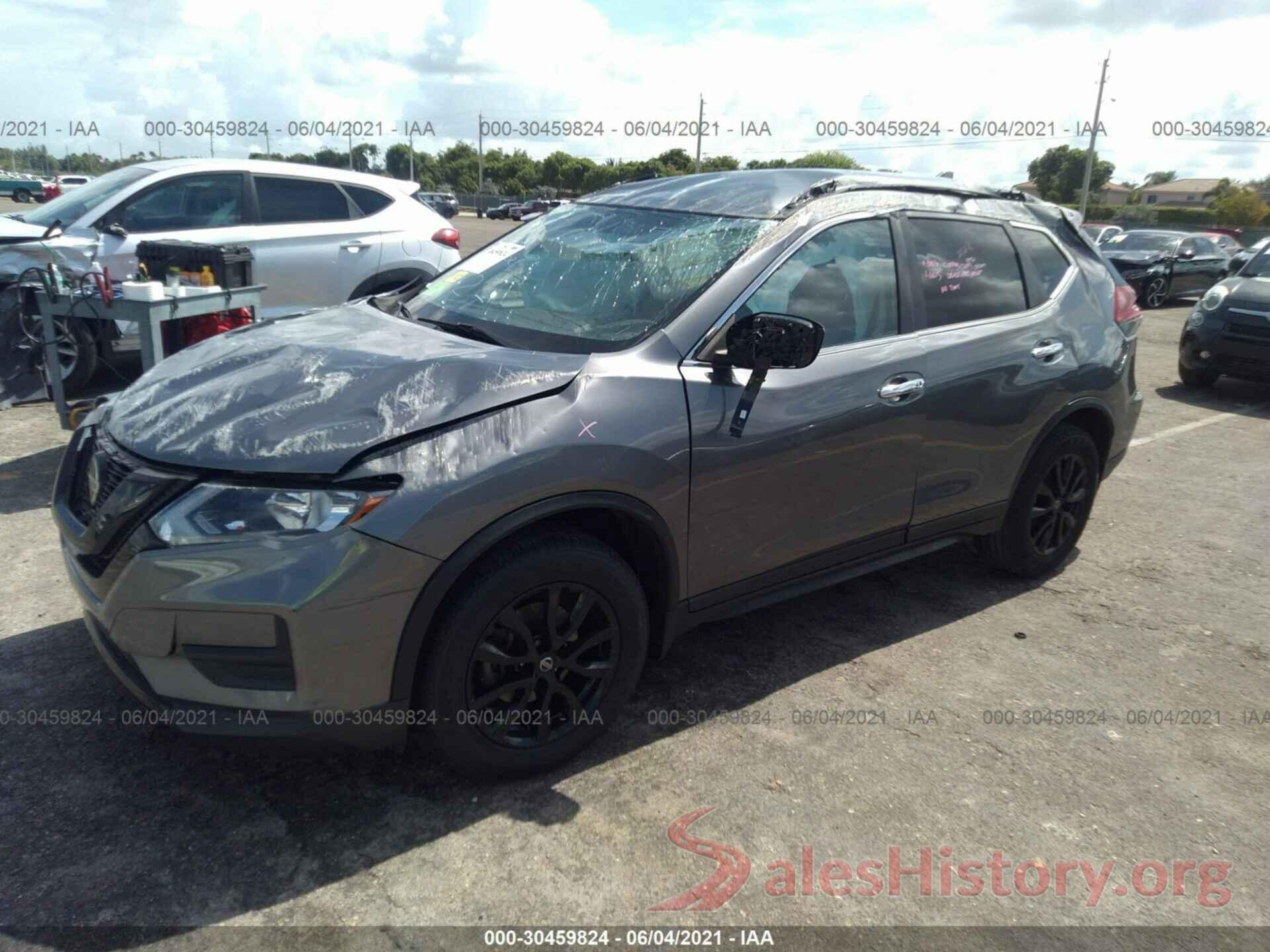 5N1AT2MT2JC818627 2018 NISSAN ROGUE