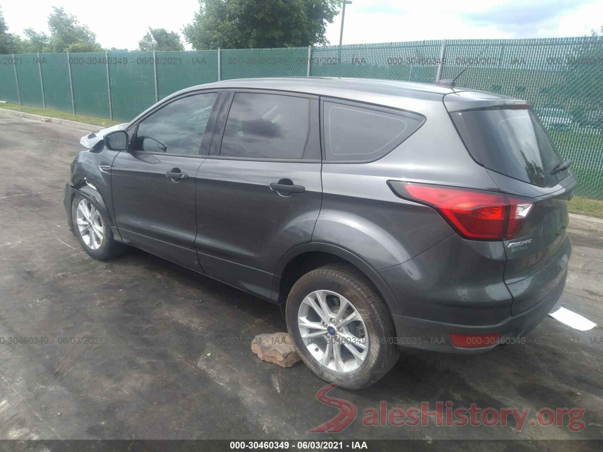 1FMCU0F77KUA59673 2019 FORD ESCAPE