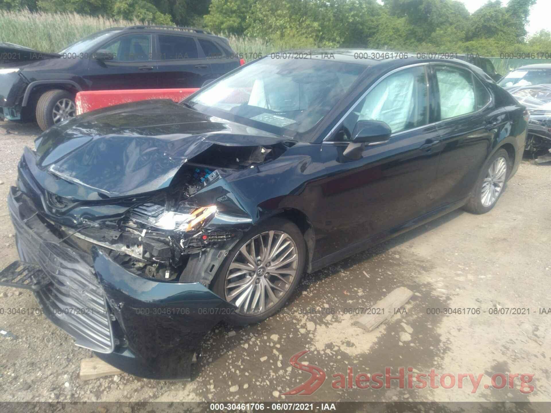 4T1BZ1HK4JU503739 2018 TOYOTA CAMRY