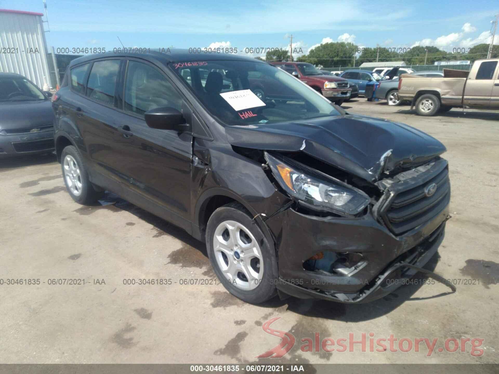 1FMCU0F7XJUD37030 2018 FORD ESCAPE