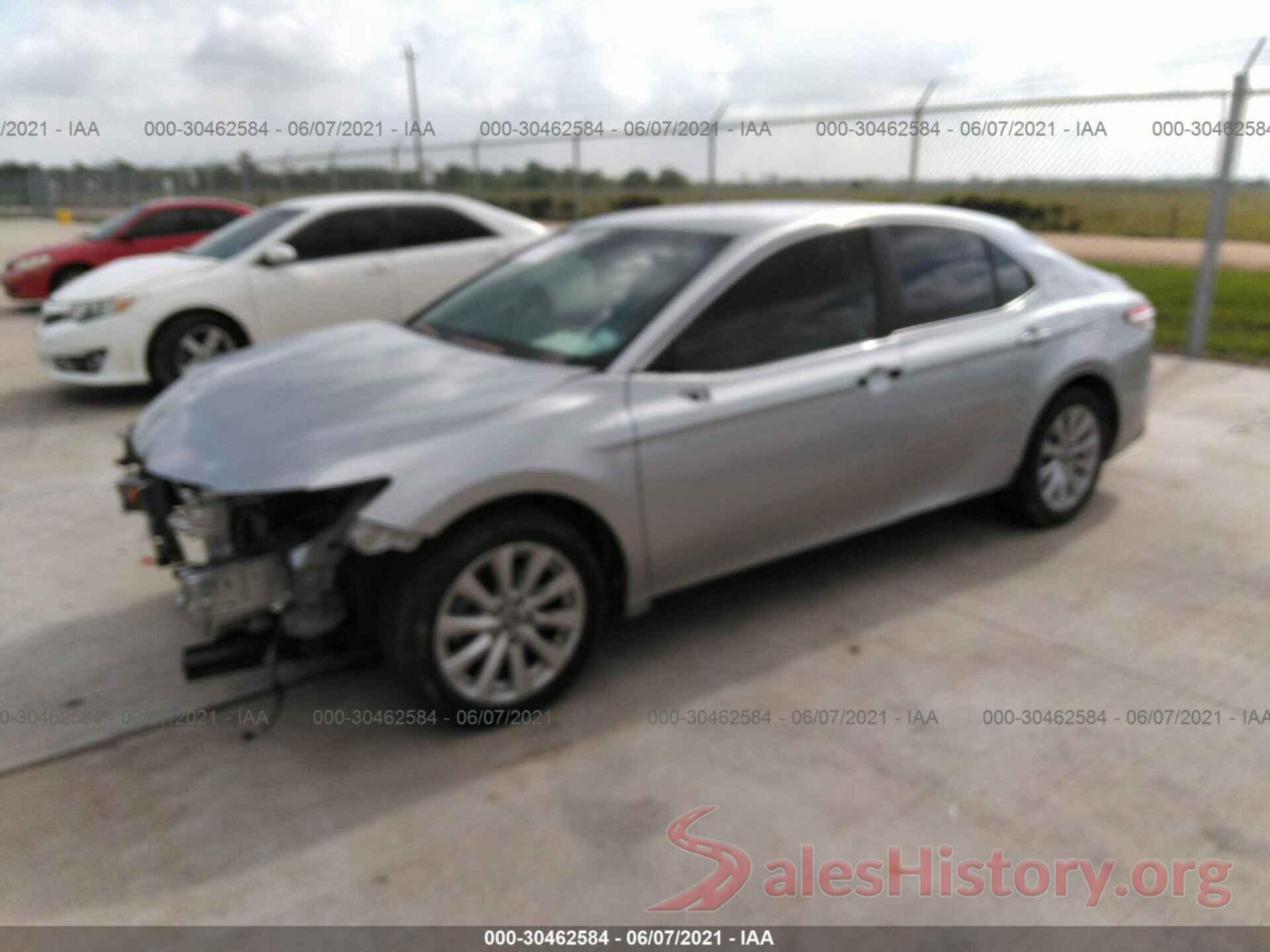 4T1B11HKXJU055174 2018 TOYOTA CAMRY