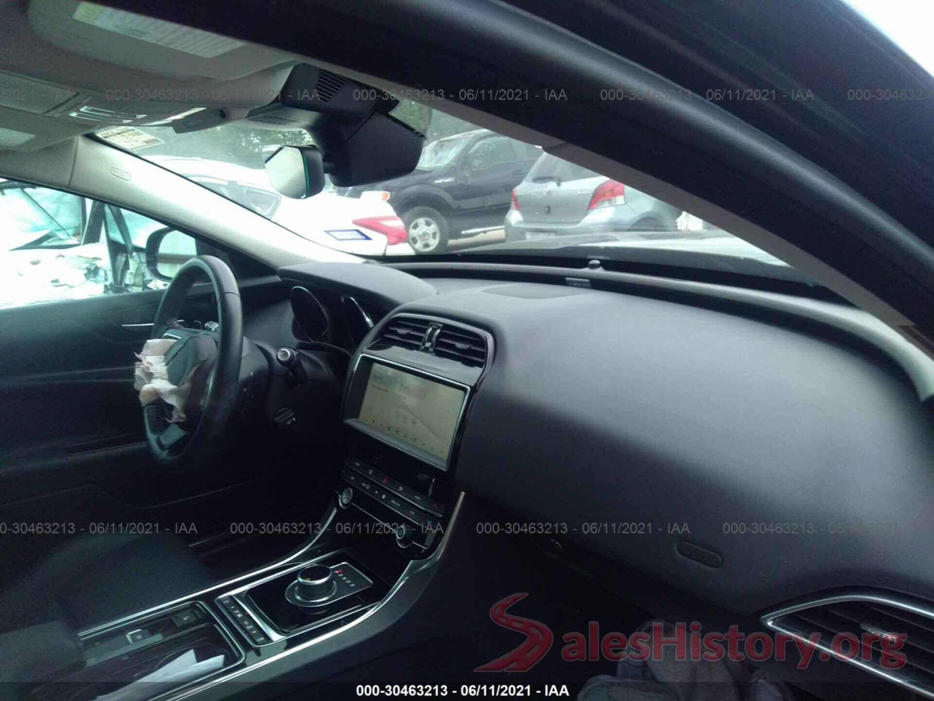 SAJAS4FX5KCP52841 2019 JAGUAR XE