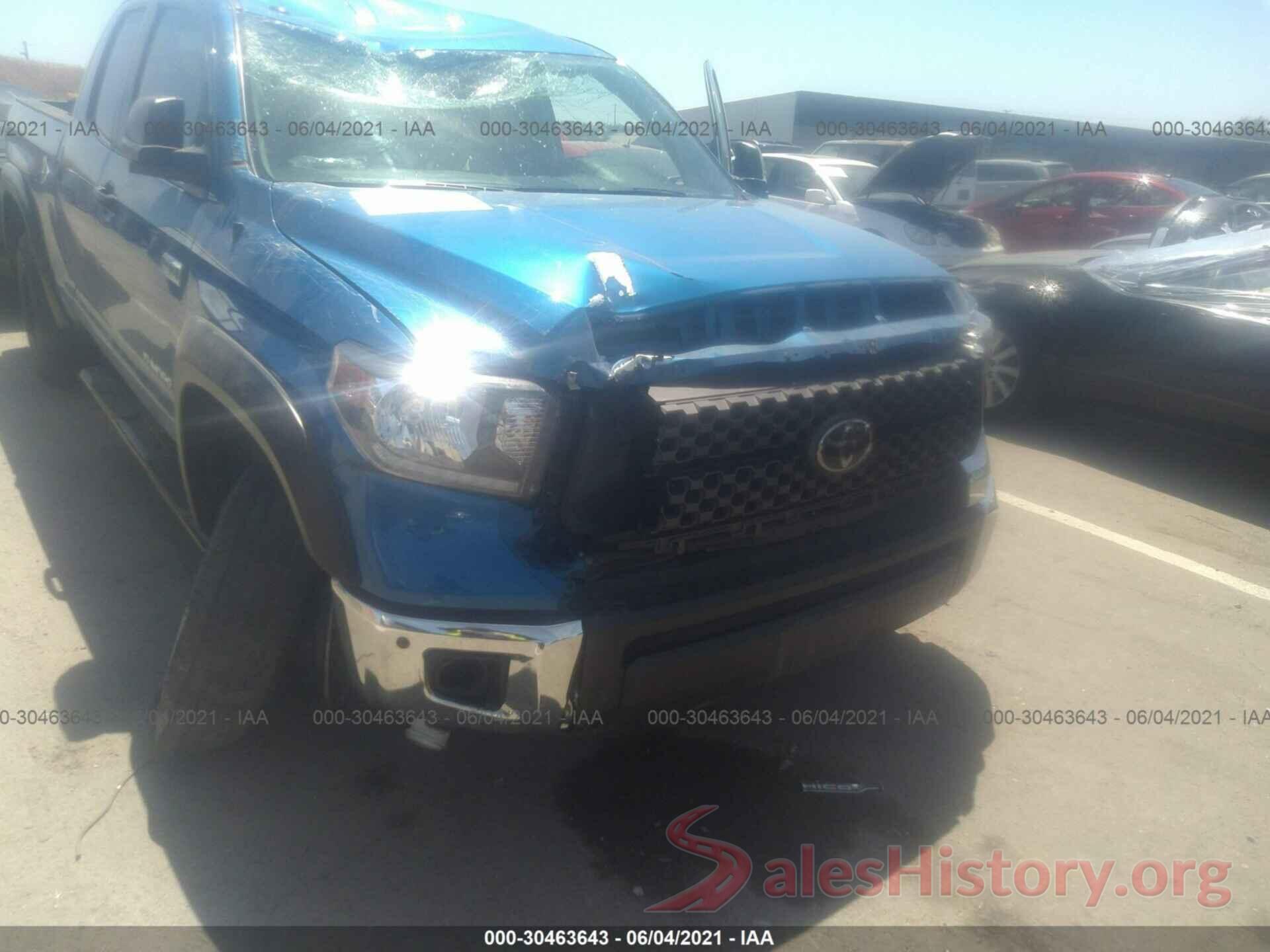 5TFUY5F19JX725855 2018 TOYOTA TUNDRA 4WD