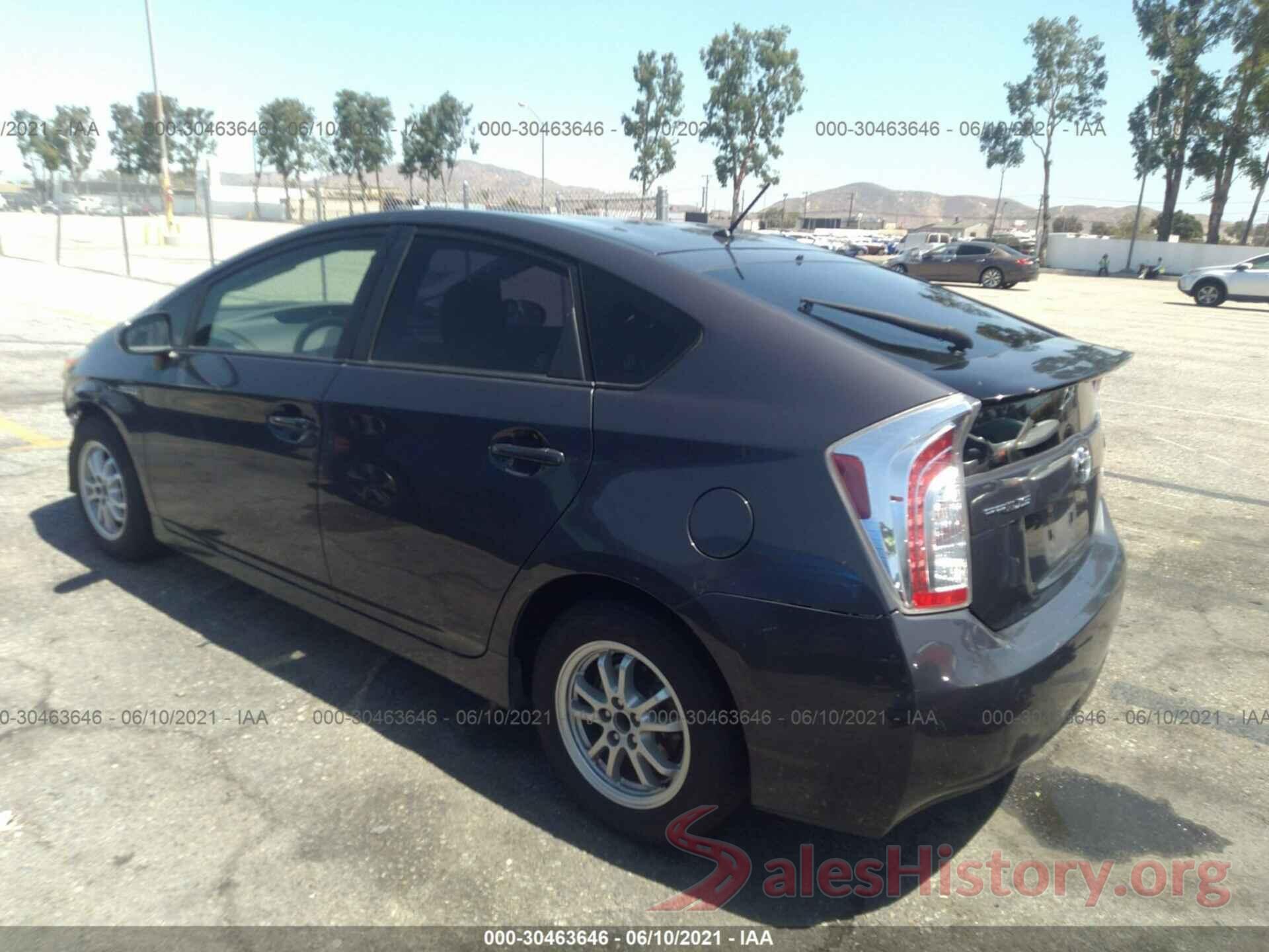 JTDKN3DU9F2004568 2015 TOYOTA PRIUS