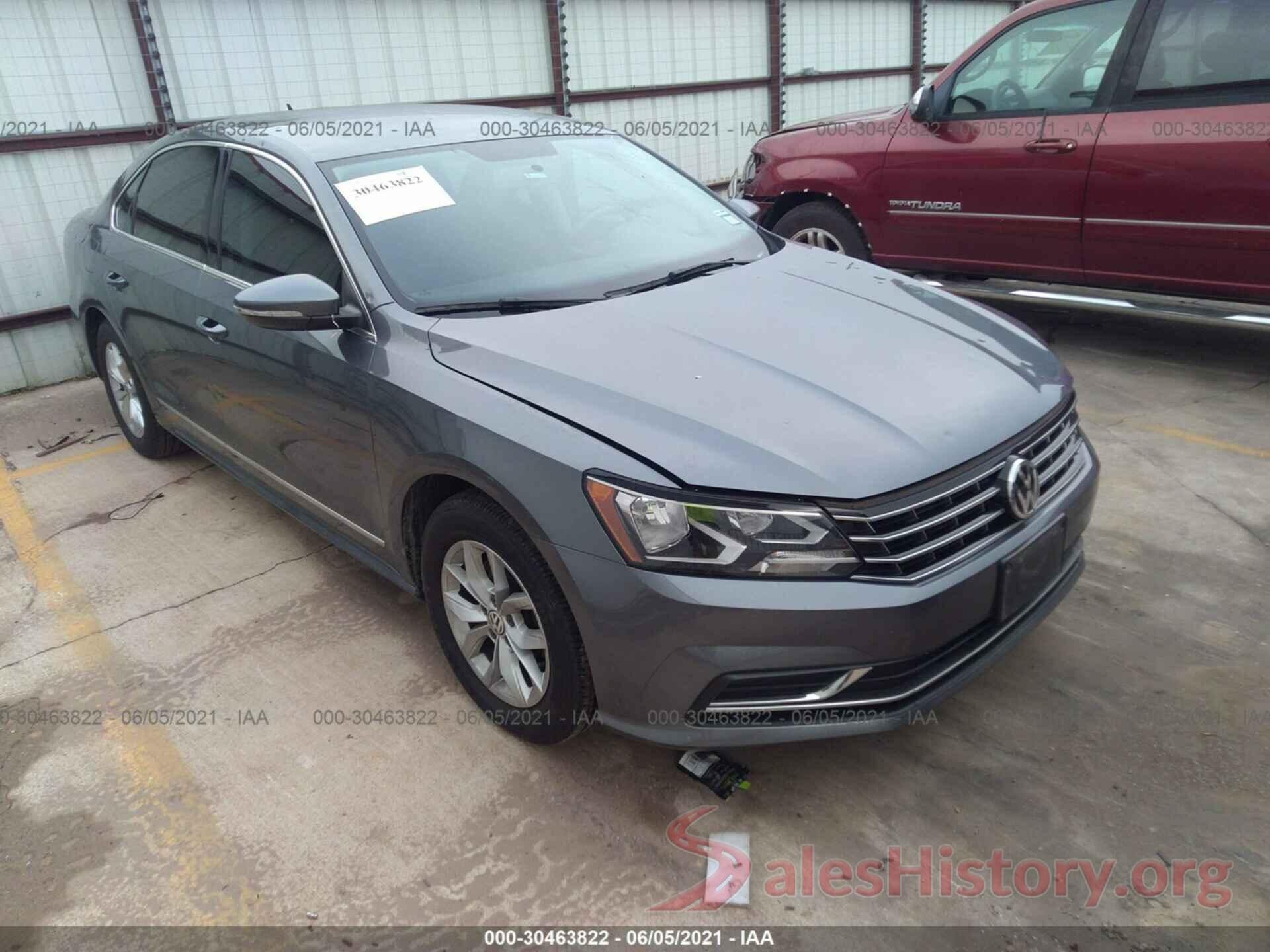 1VWAT7A38HC078076 2017 VOLKSWAGEN PASSAT