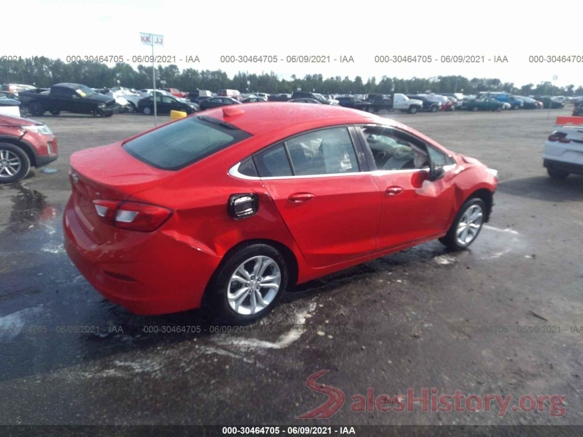 1G1BE5SM4K7119809 2019 CHEVROLET CRUZE