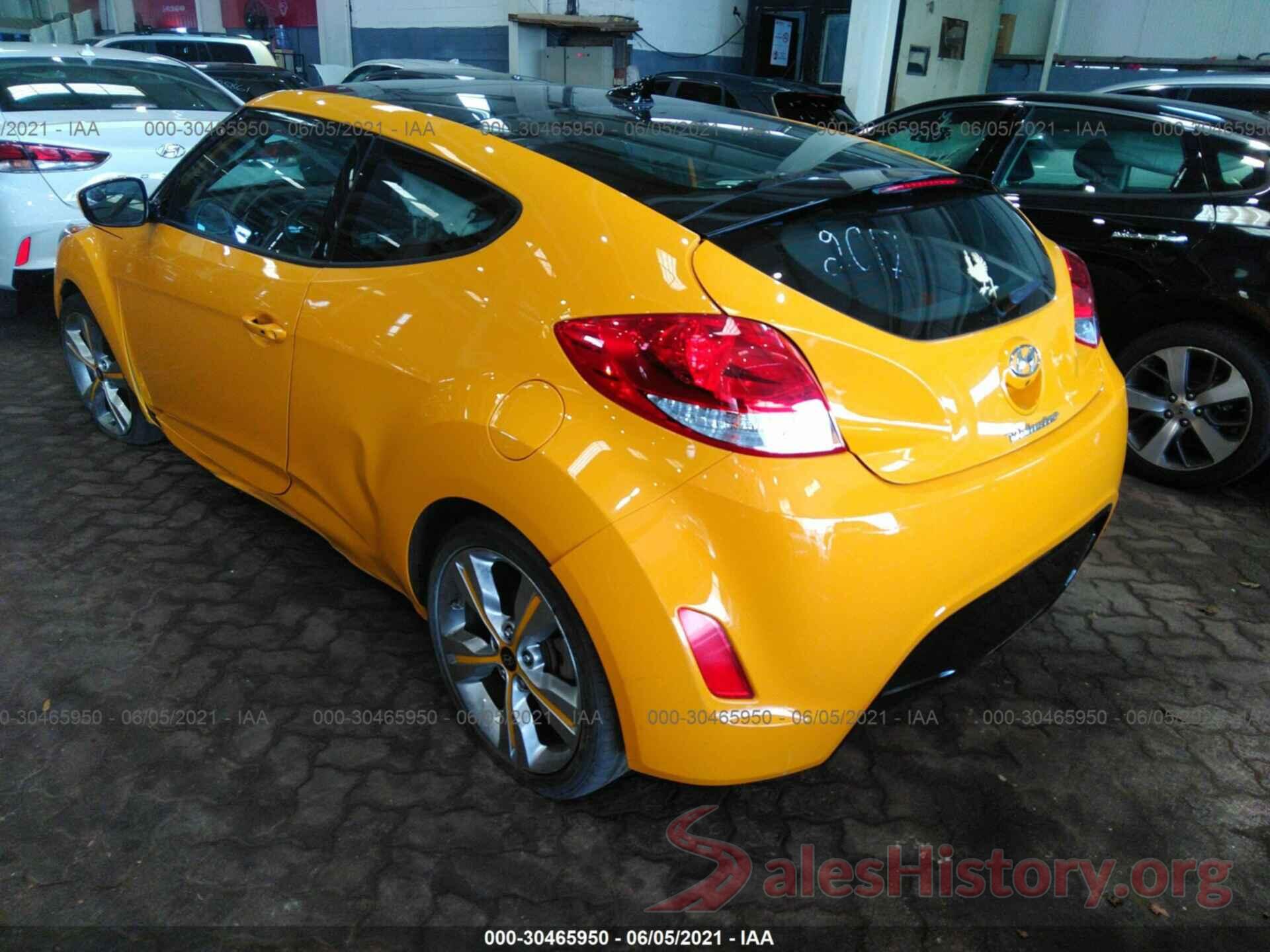 00000000000324055 2017 HYUNDAI VELOSTER