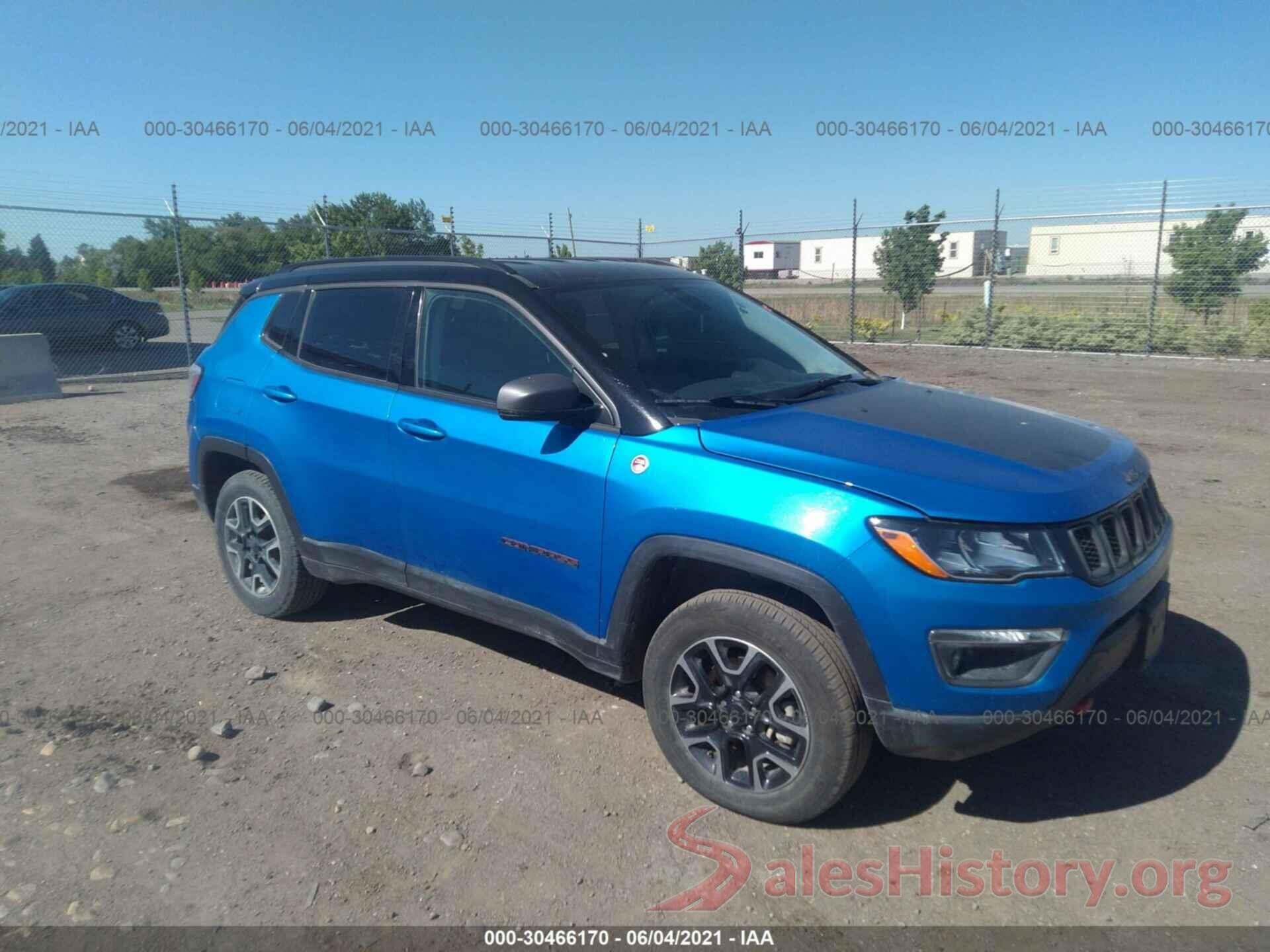 3C4NJDDB3JT499788 2018 JEEP COMPASS