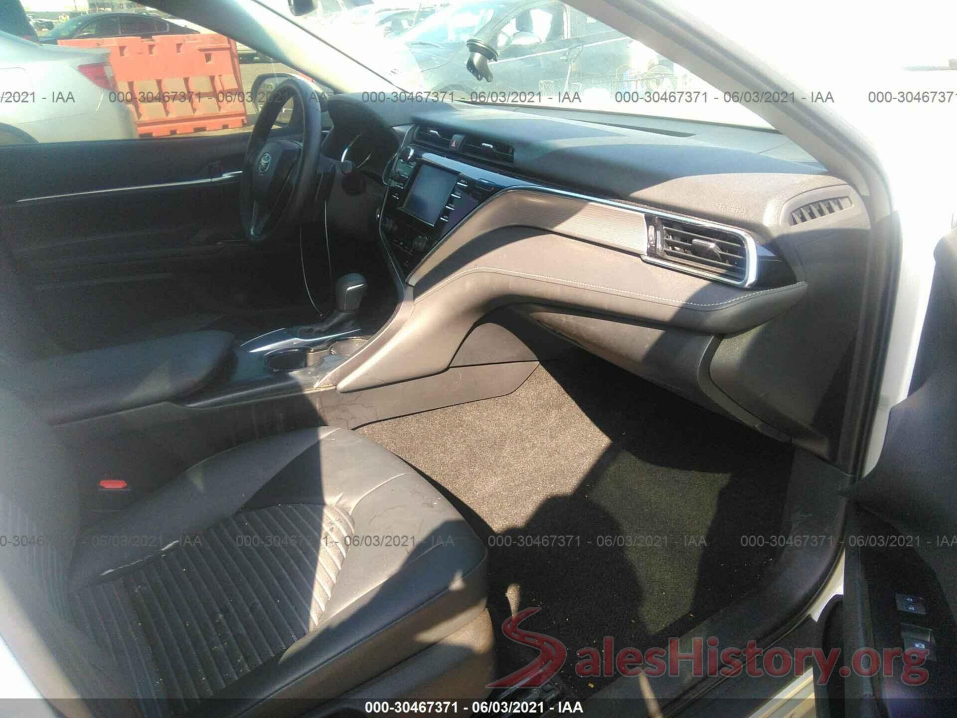 4T1B11HK1JU135012 2018 TOYOTA CAMRY