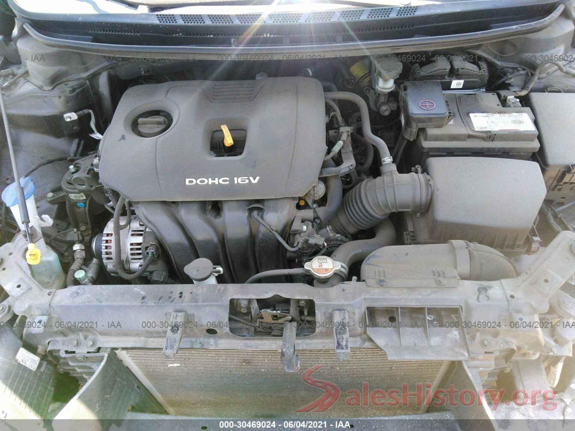 3KPFK4A79HE028308 2017 KIA FORTE