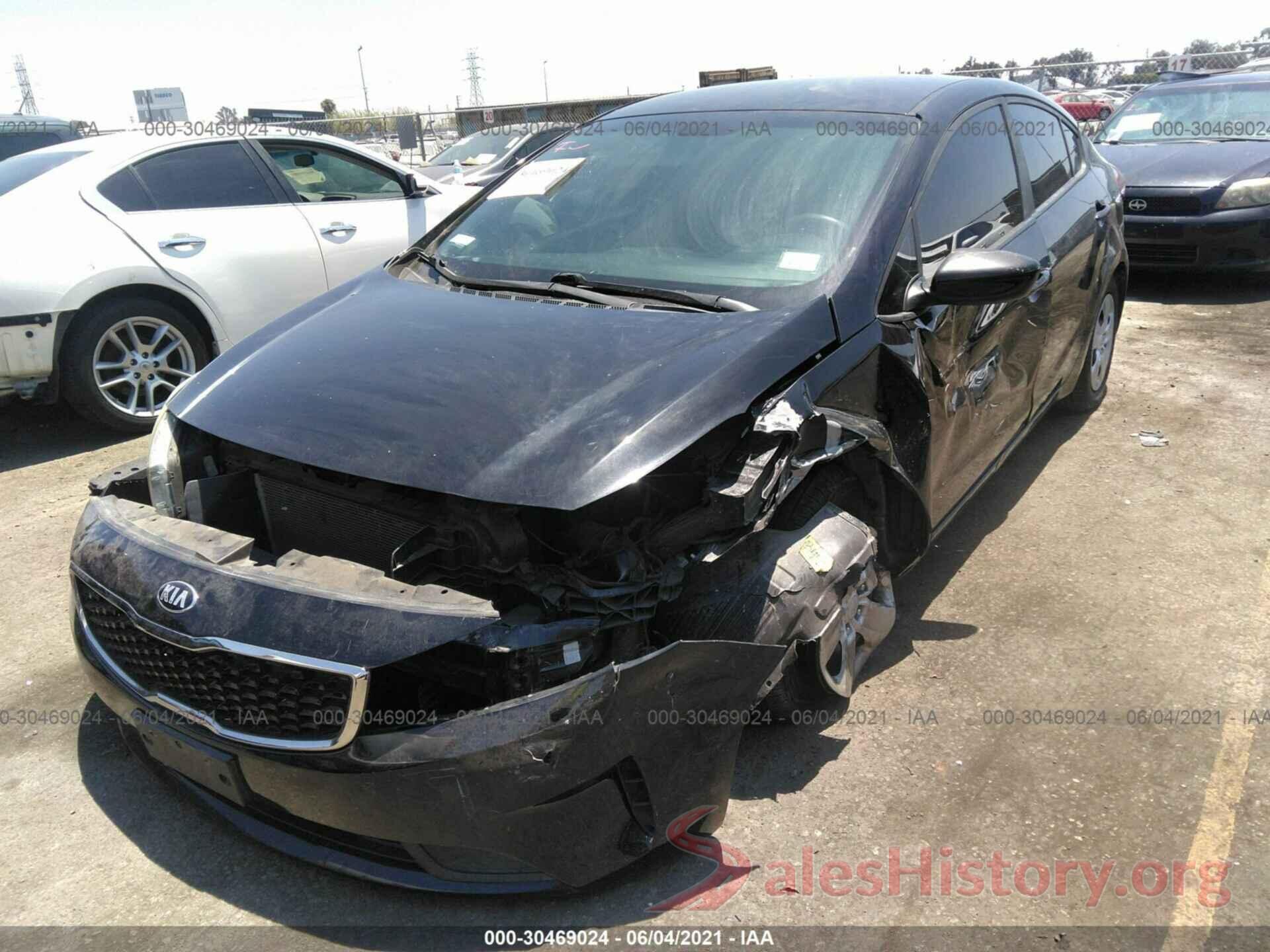 3KPFK4A79HE028308 2017 KIA FORTE