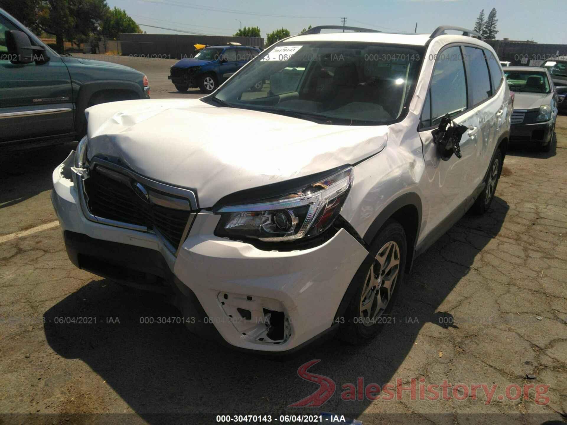 JF2SKAJC5LH407708 2020 SUBARU FORESTER