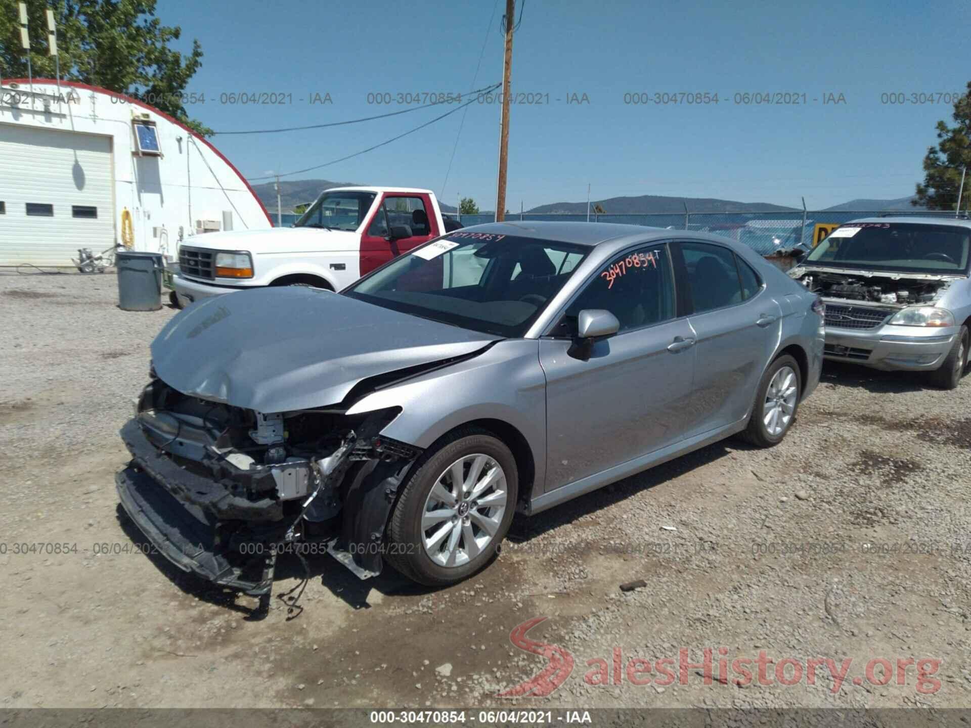 4T1B11HK0KU220179 2019 TOYOTA CAMRY