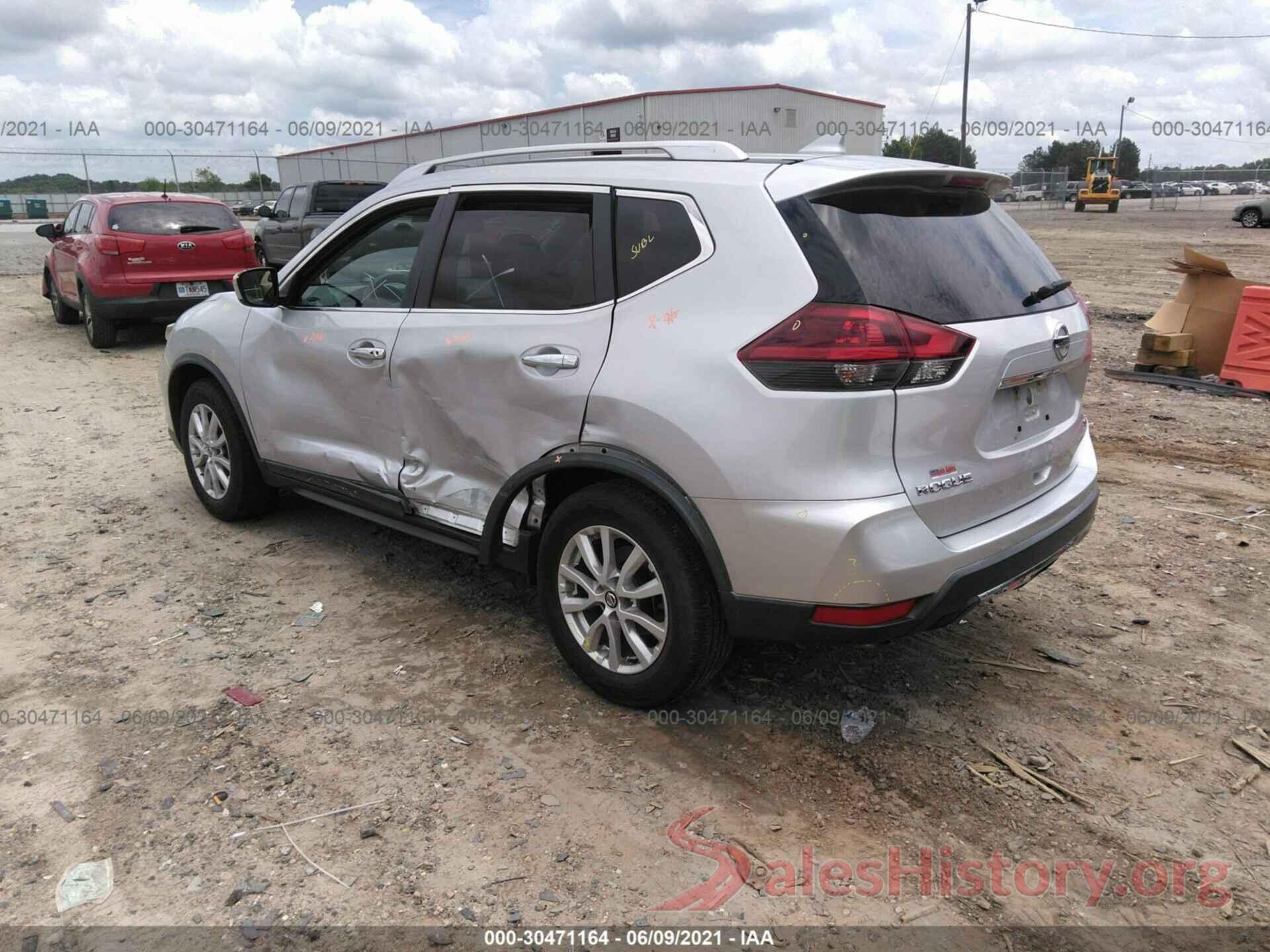 KNMAT2MT9JP551354 2018 NISSAN ROGUE