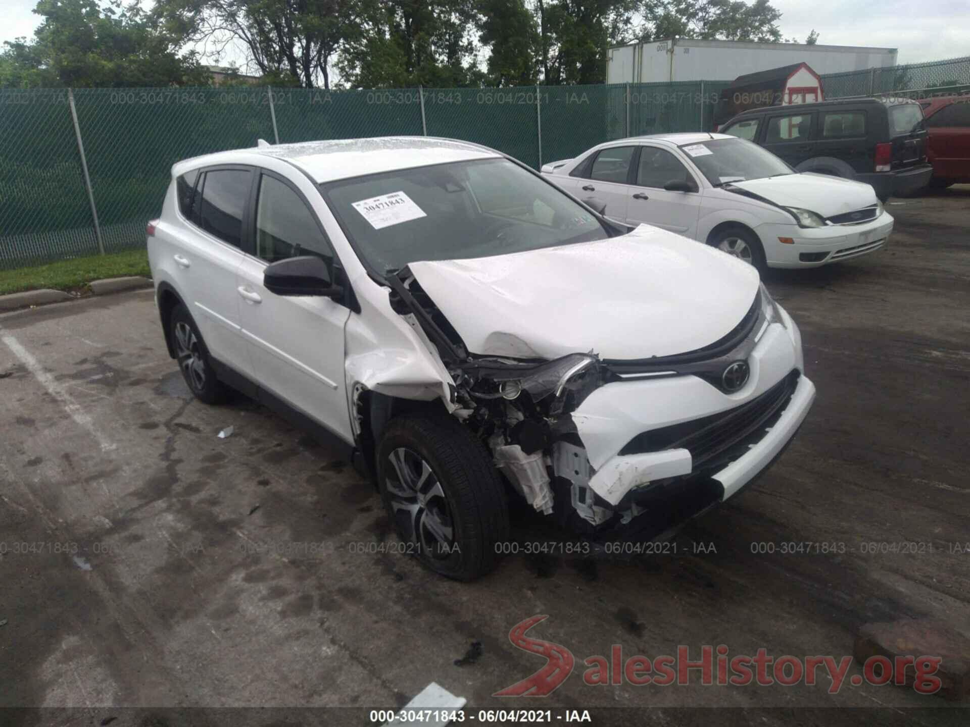 JTMBFREV4JD252456 2018 TOYOTA RAV4