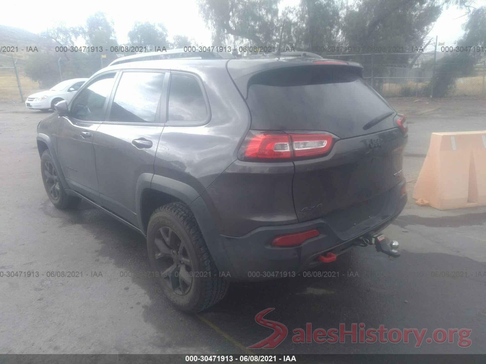 1C4PJMBXXJD608163 2018 JEEP CHEROKEE