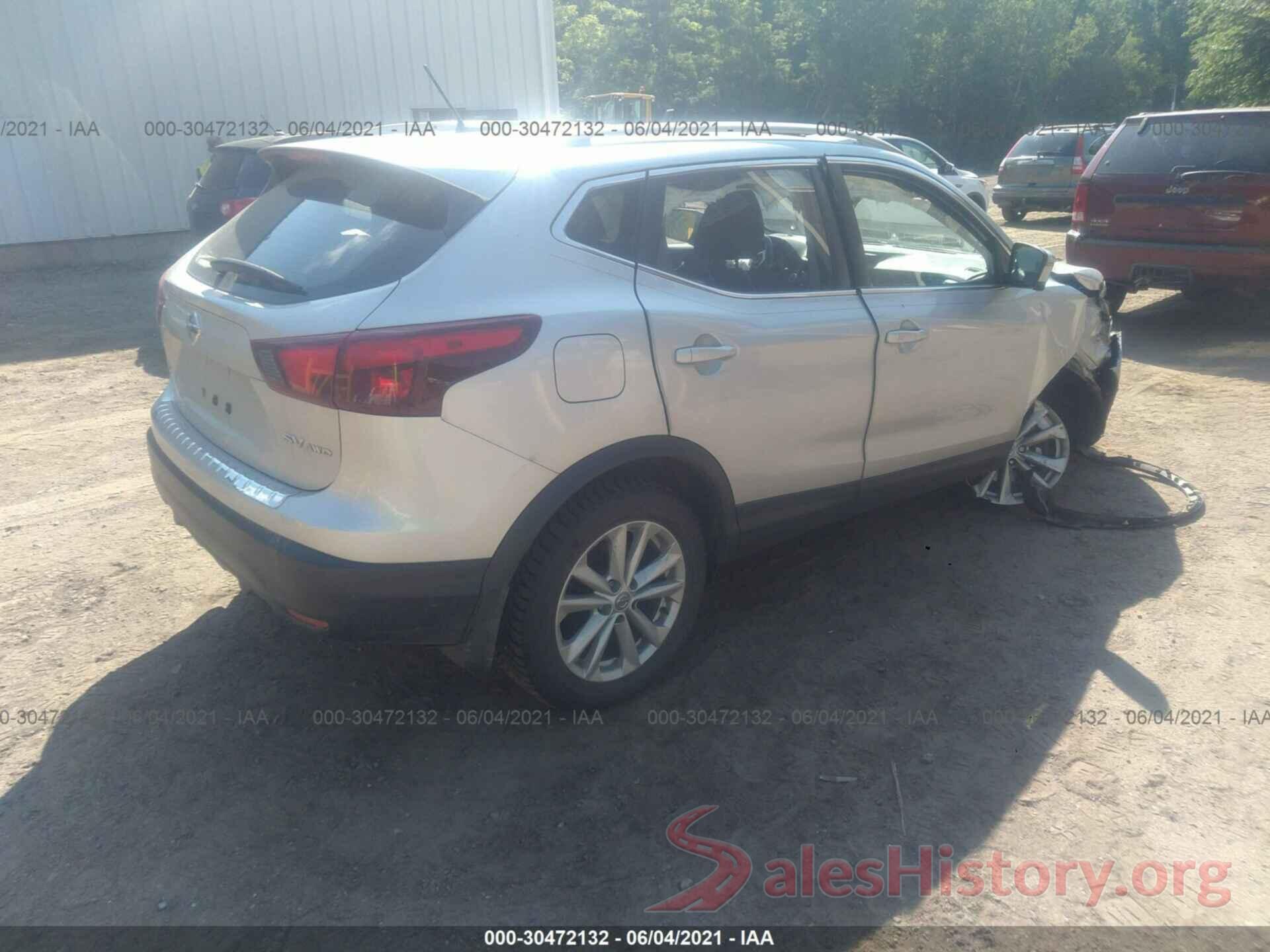 JN1BJ1CR1HW112131 2017 NISSAN ROGUE SPORT