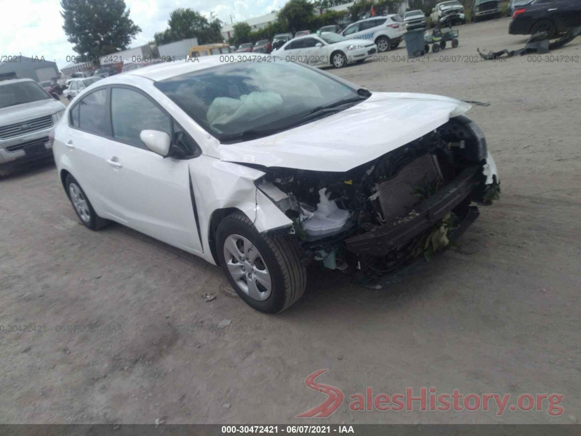 3KPFK4A79HE043004 2017 KIA FORTE