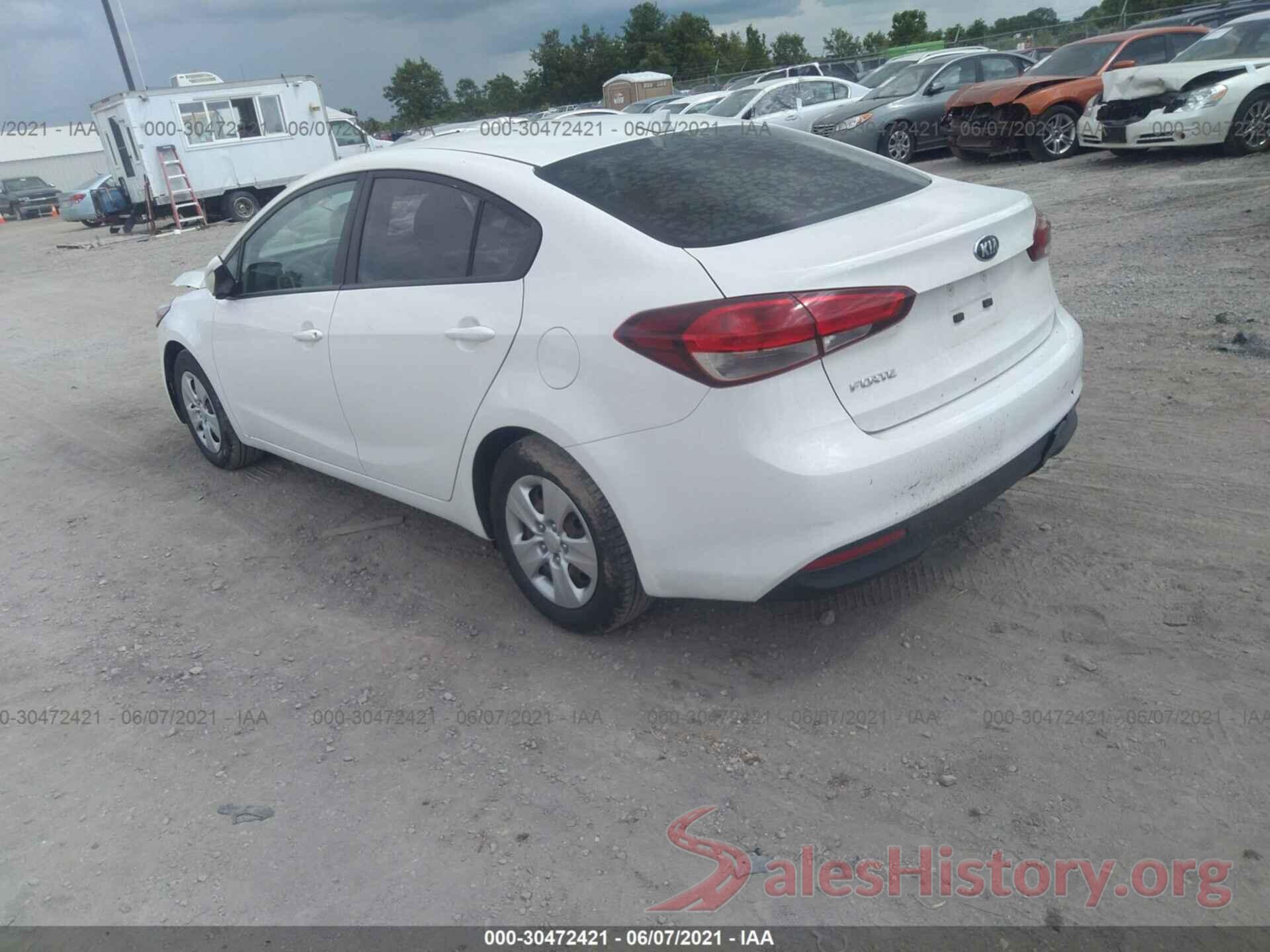 3KPFK4A79HE043004 2017 KIA FORTE