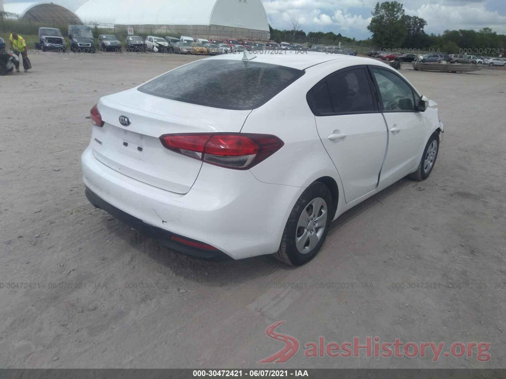 3KPFK4A79HE043004 2017 KIA FORTE