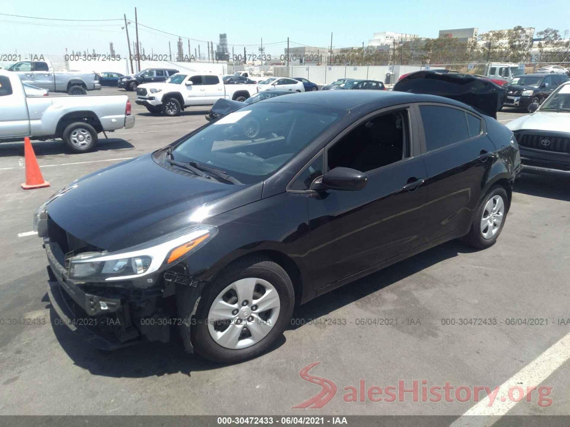 3KPFK4A77HE049948 2017 KIA FORTE