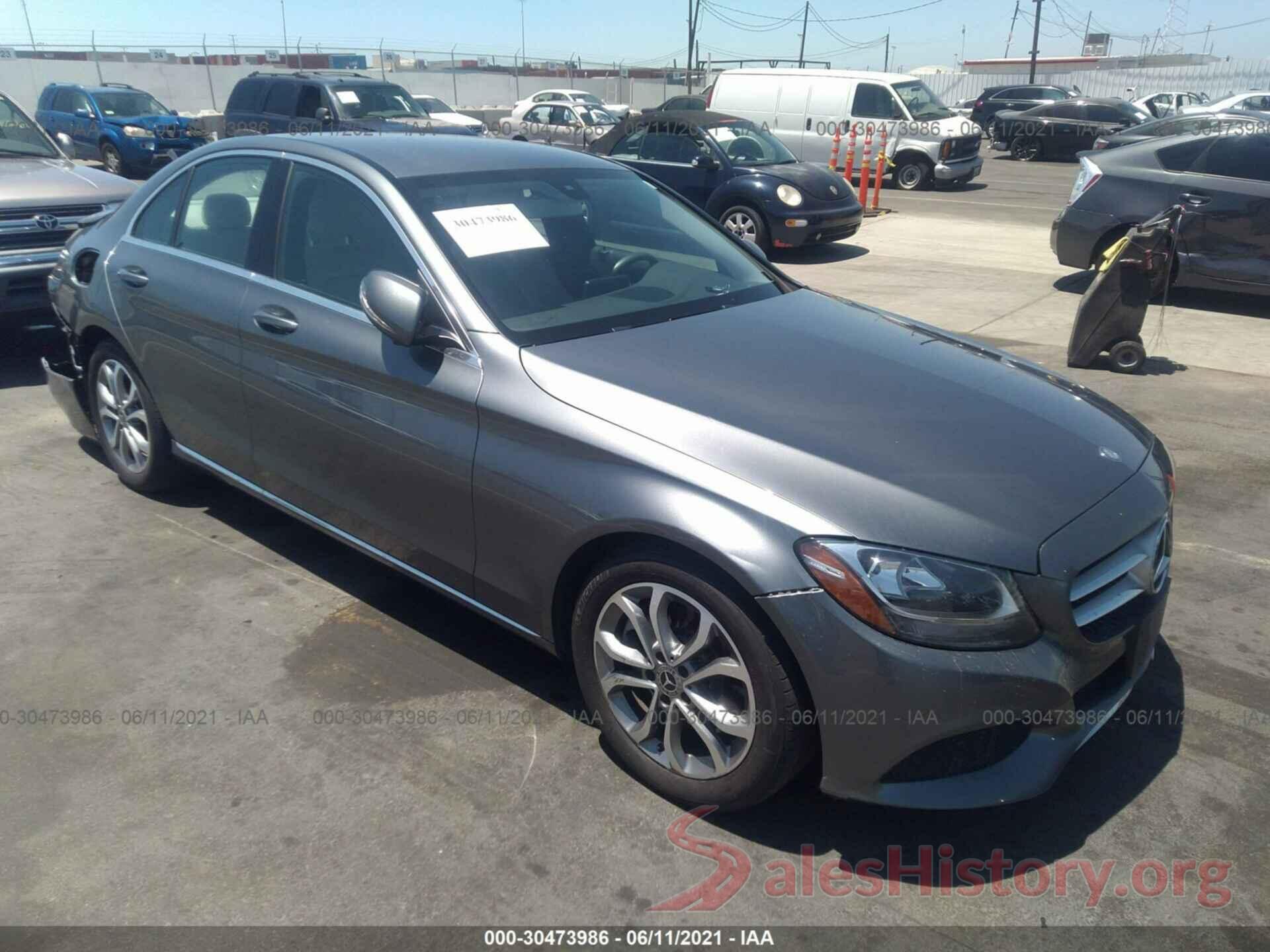 55SWF4JB8HU229926 2017 MERCEDES-BENZ C-CLASS