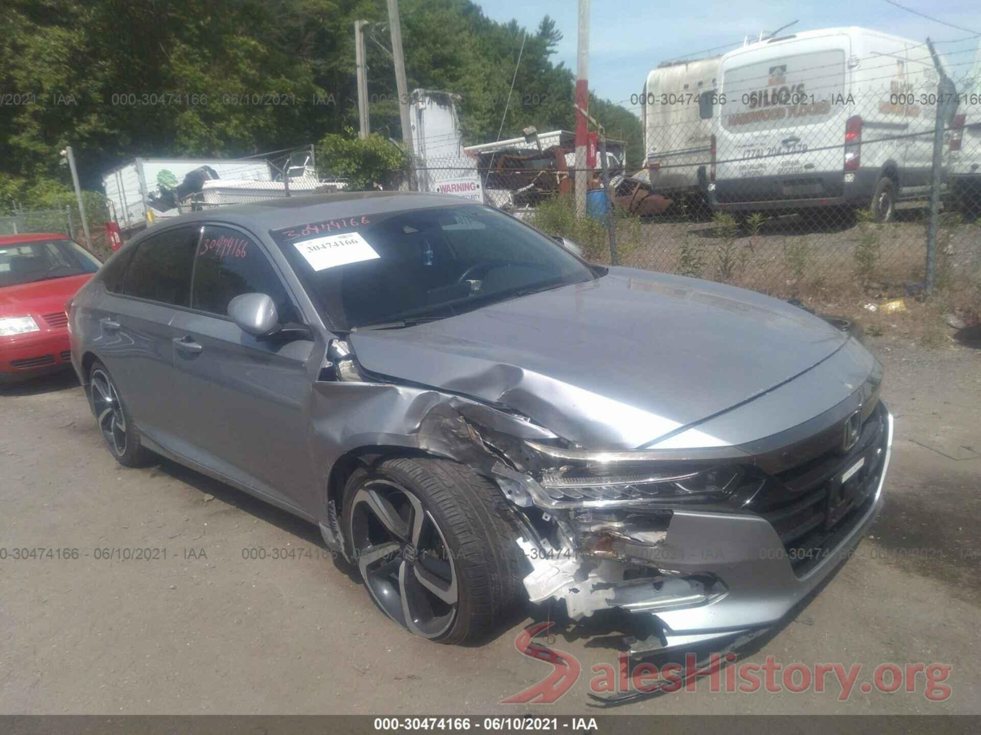 1HGCV2F37JA025664 2018 HONDA ACCORD SEDAN