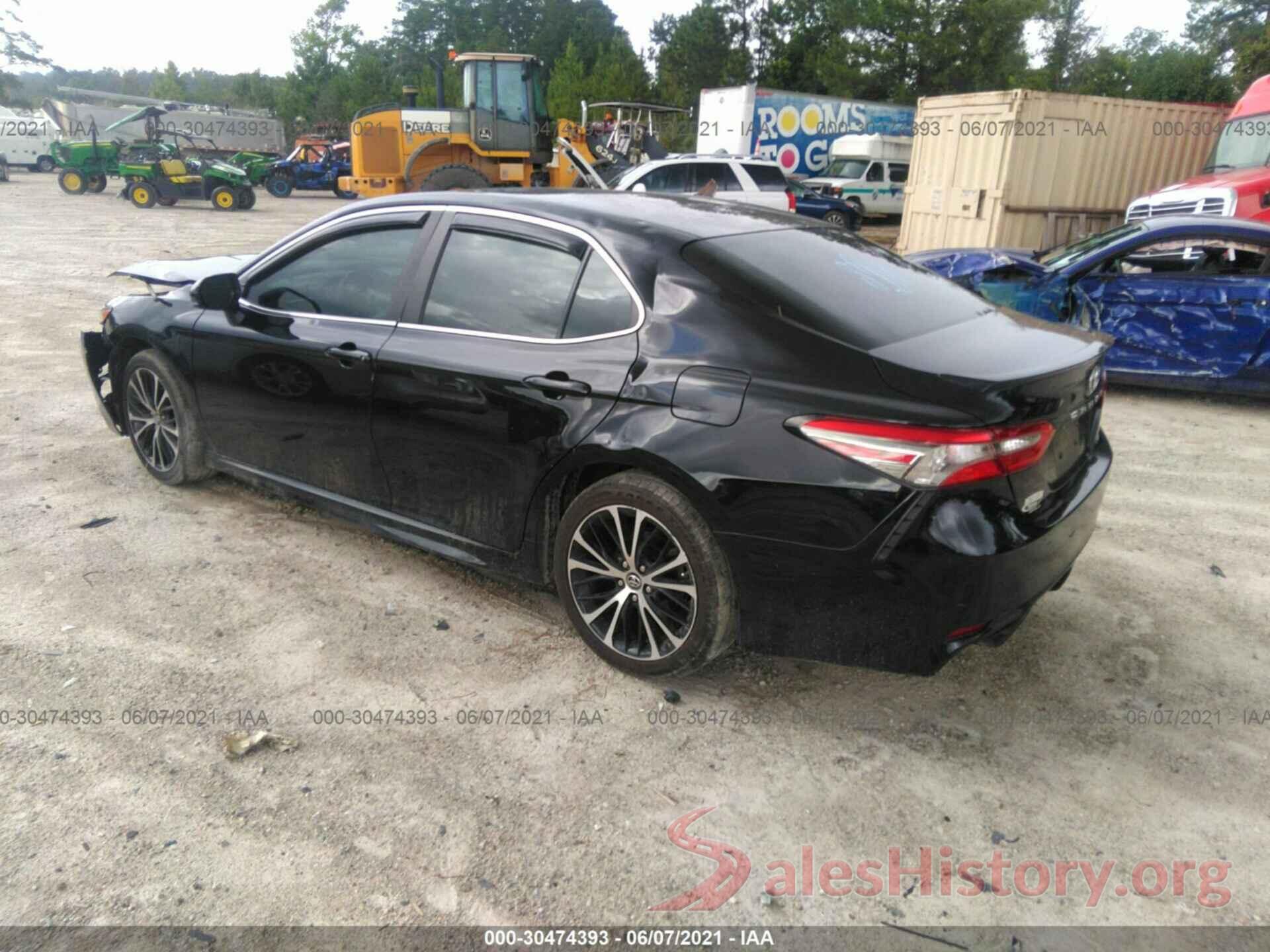 4T1B11HKXJU669965 2018 TOYOTA CAMRY