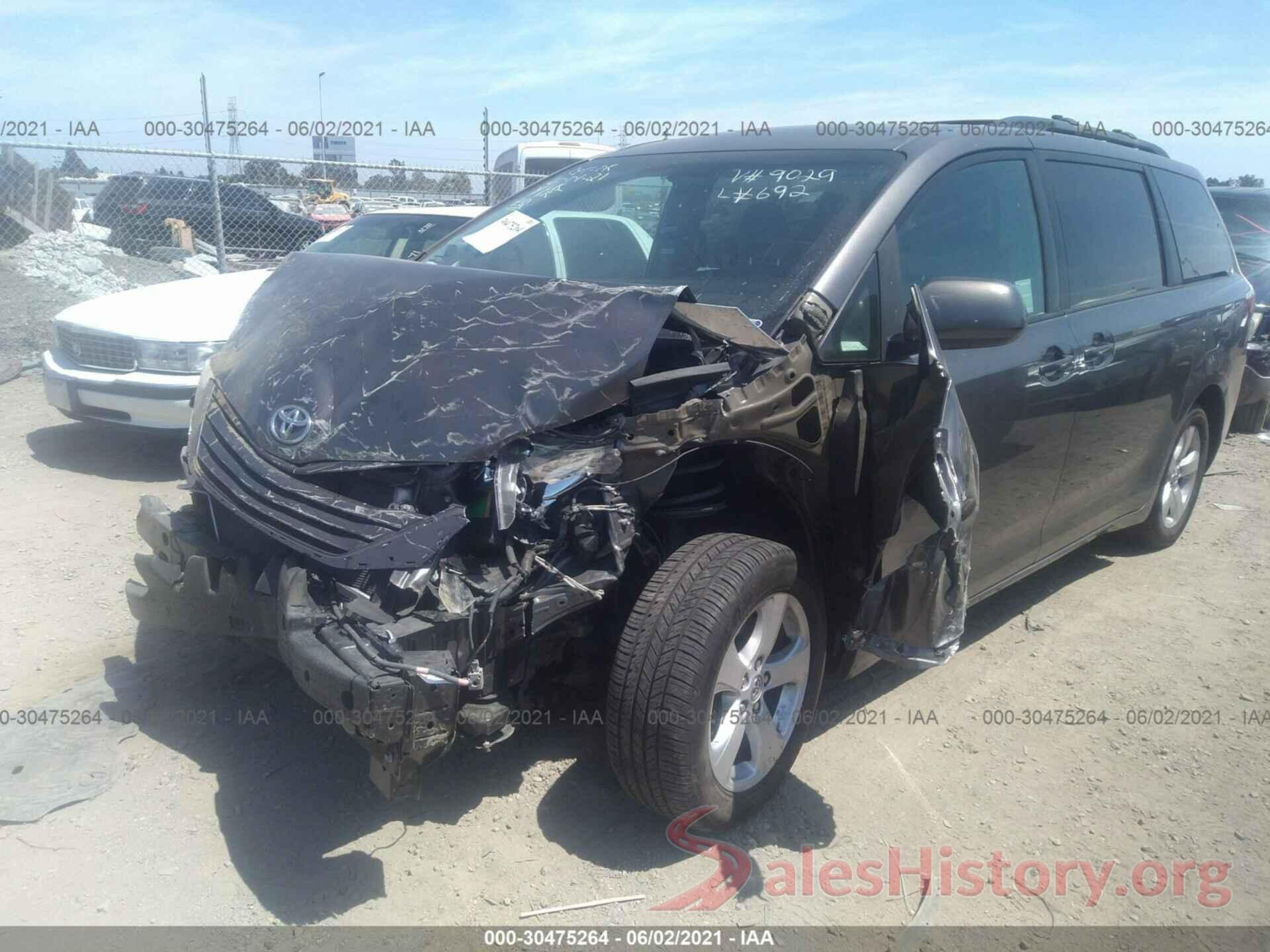 5TDKK3DC7GS729029 2016 TOYOTA SIENNA