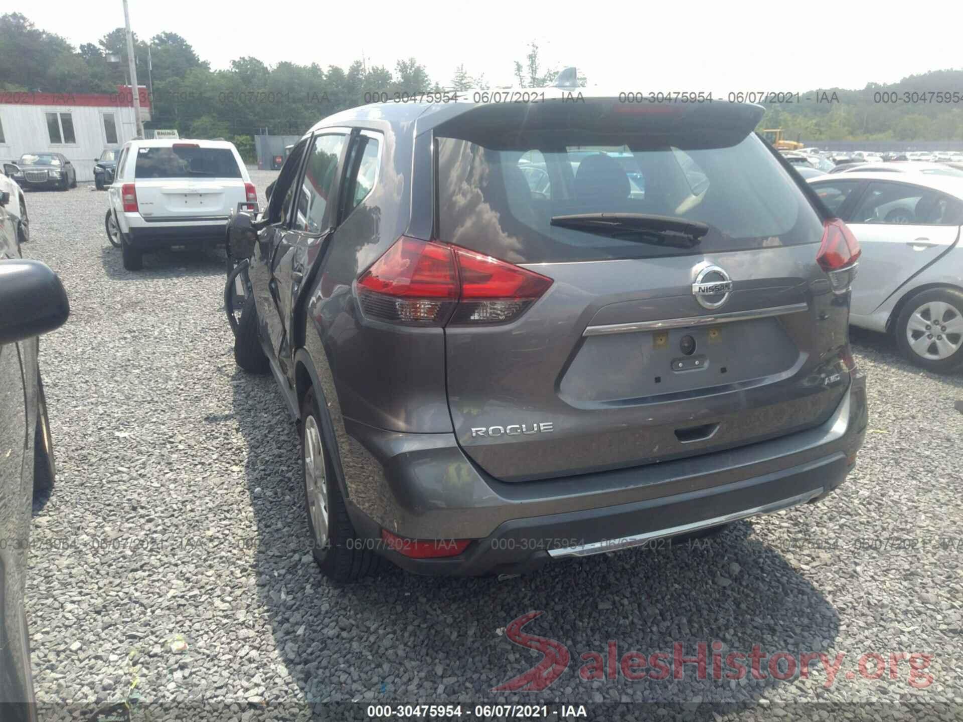 KNMAT2MVXHP613985 2017 NISSAN ROGUE