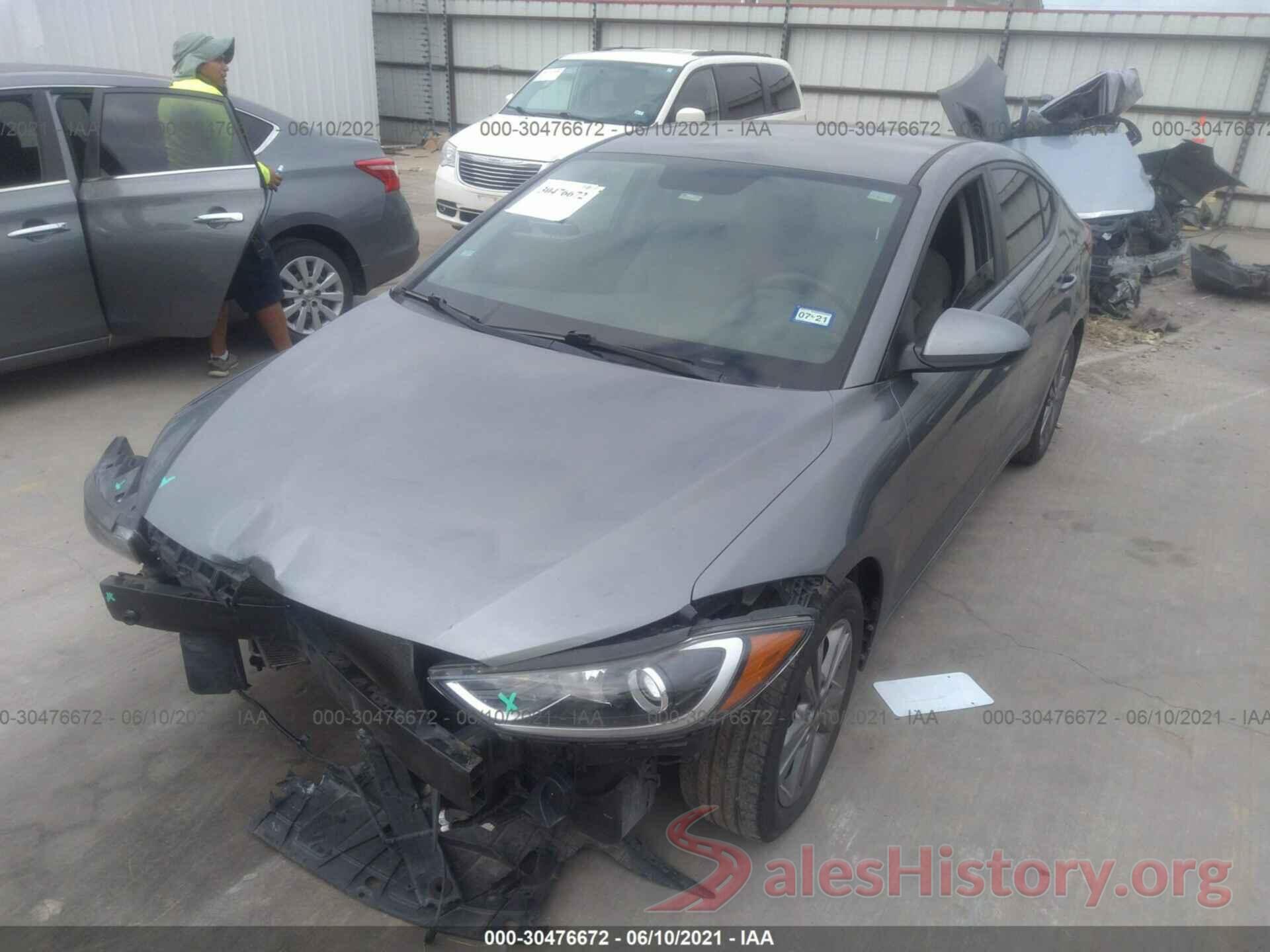 KMHD84LF8HU152724 2017 HYUNDAI ELANTRA