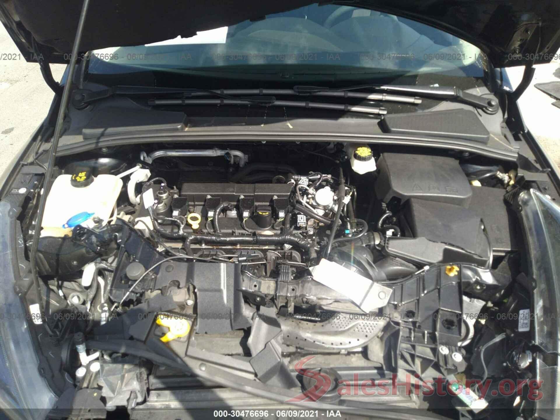 1FADP3H23JL304370 2018 FORD FOCUS