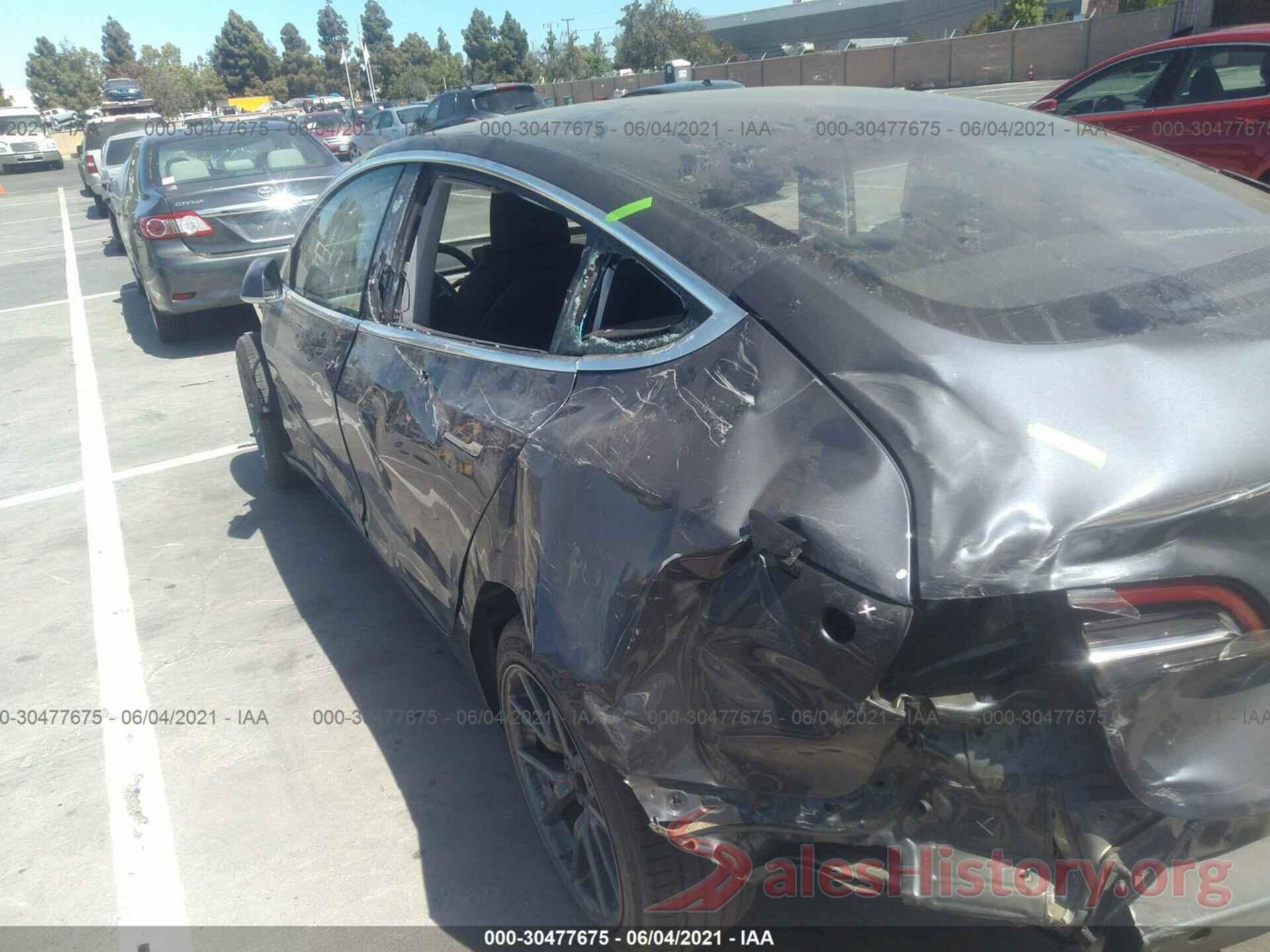 5YJ3E1EA1JF038250 2018 TESLA MODEL 3