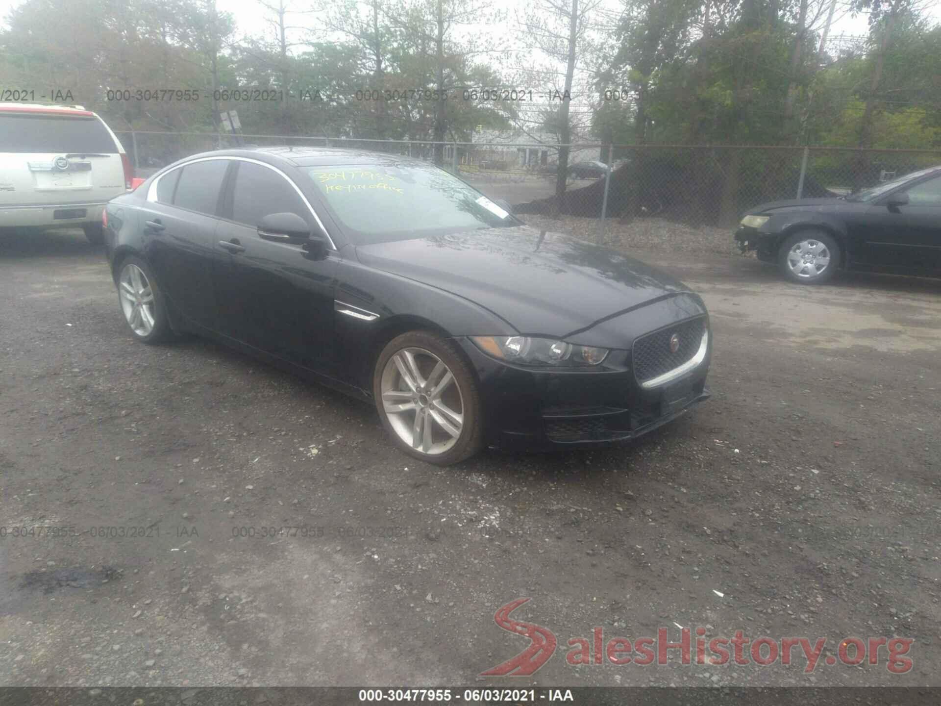 SAJAD4BV0HA958703 2017 JAGUAR XE