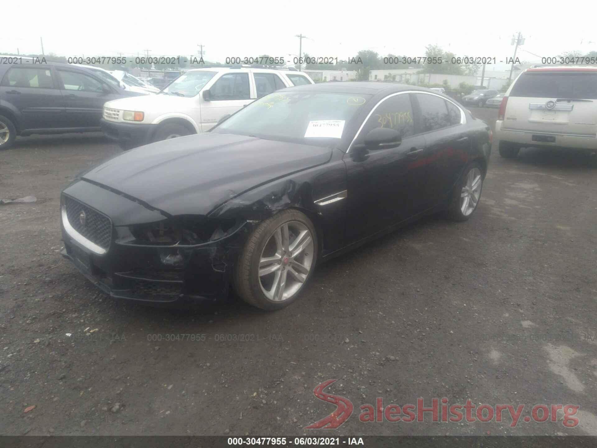 SAJAD4BV0HA958703 2017 JAGUAR XE