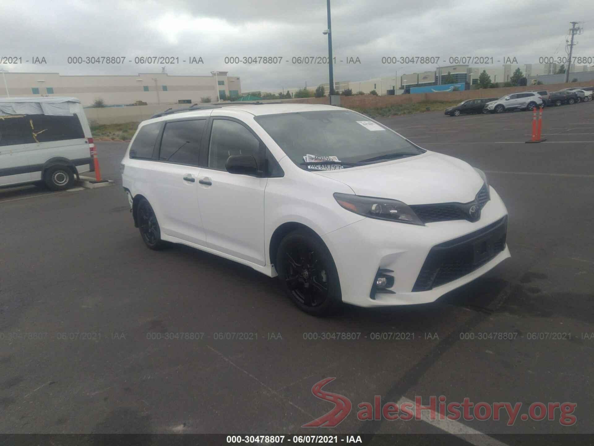 5TDXZ3DC7LS057016 2020 TOYOTA SIENNA