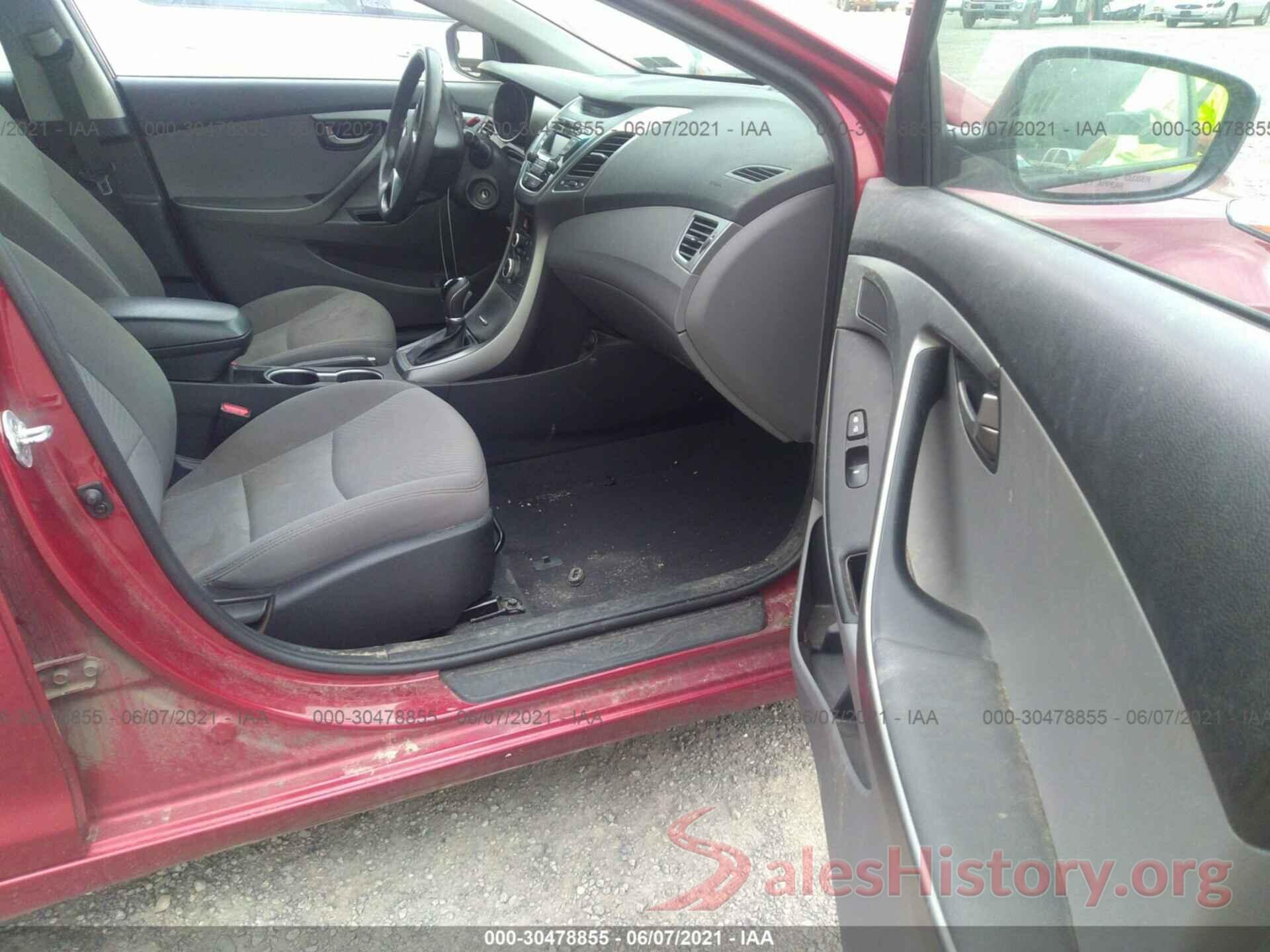 5NPDH4AE7GH786498 2016 HYUNDAI ELANTRA