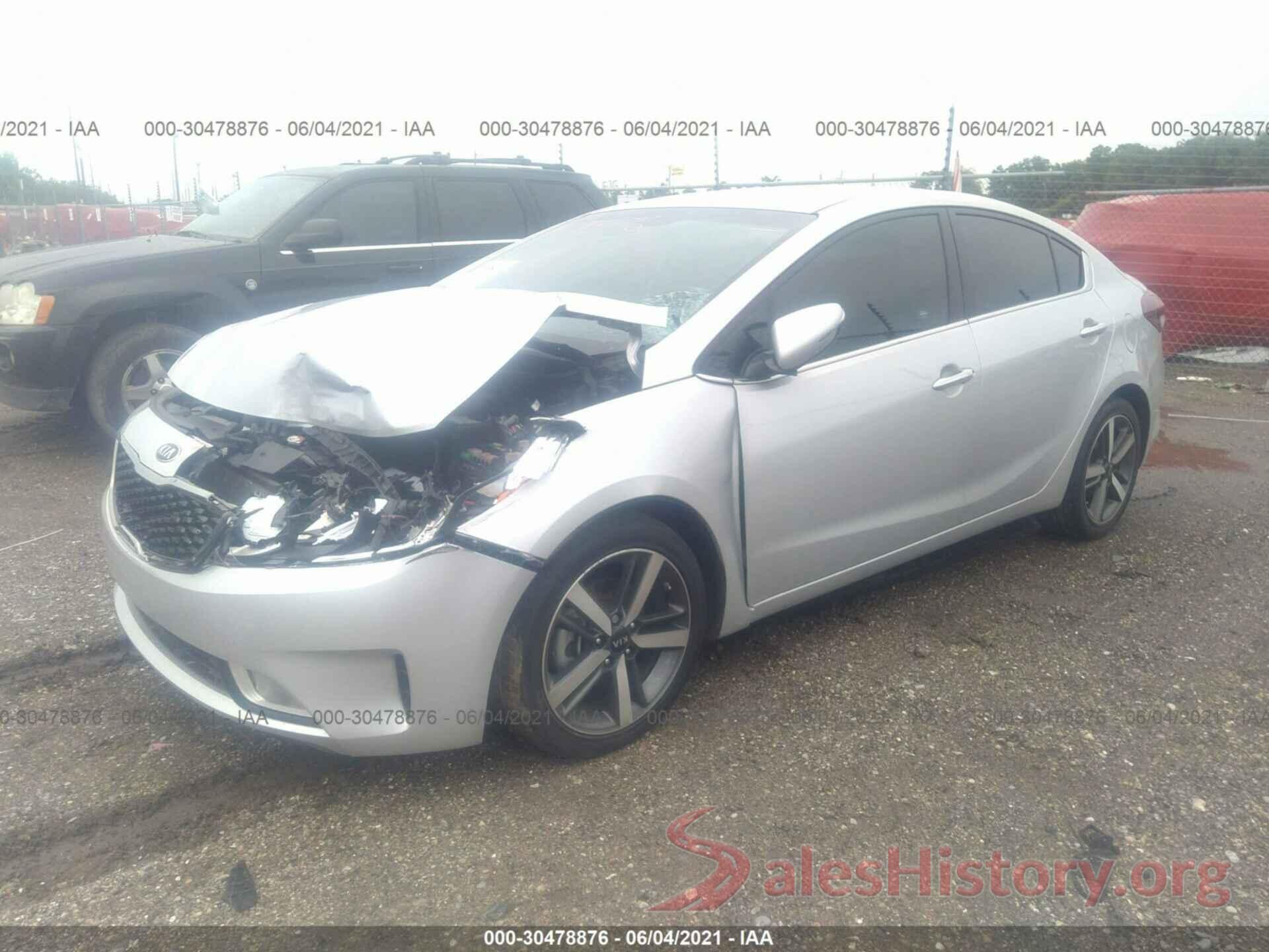 3KPFL4A82JE226949 2018 KIA FORTE