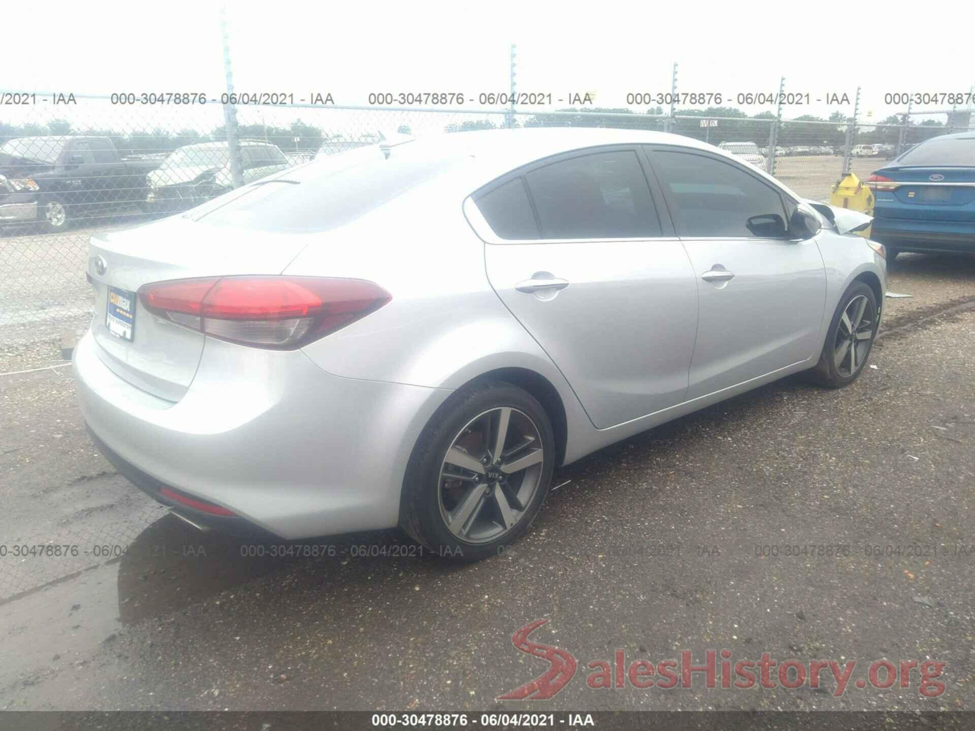 3KPFL4A82JE226949 2018 KIA FORTE