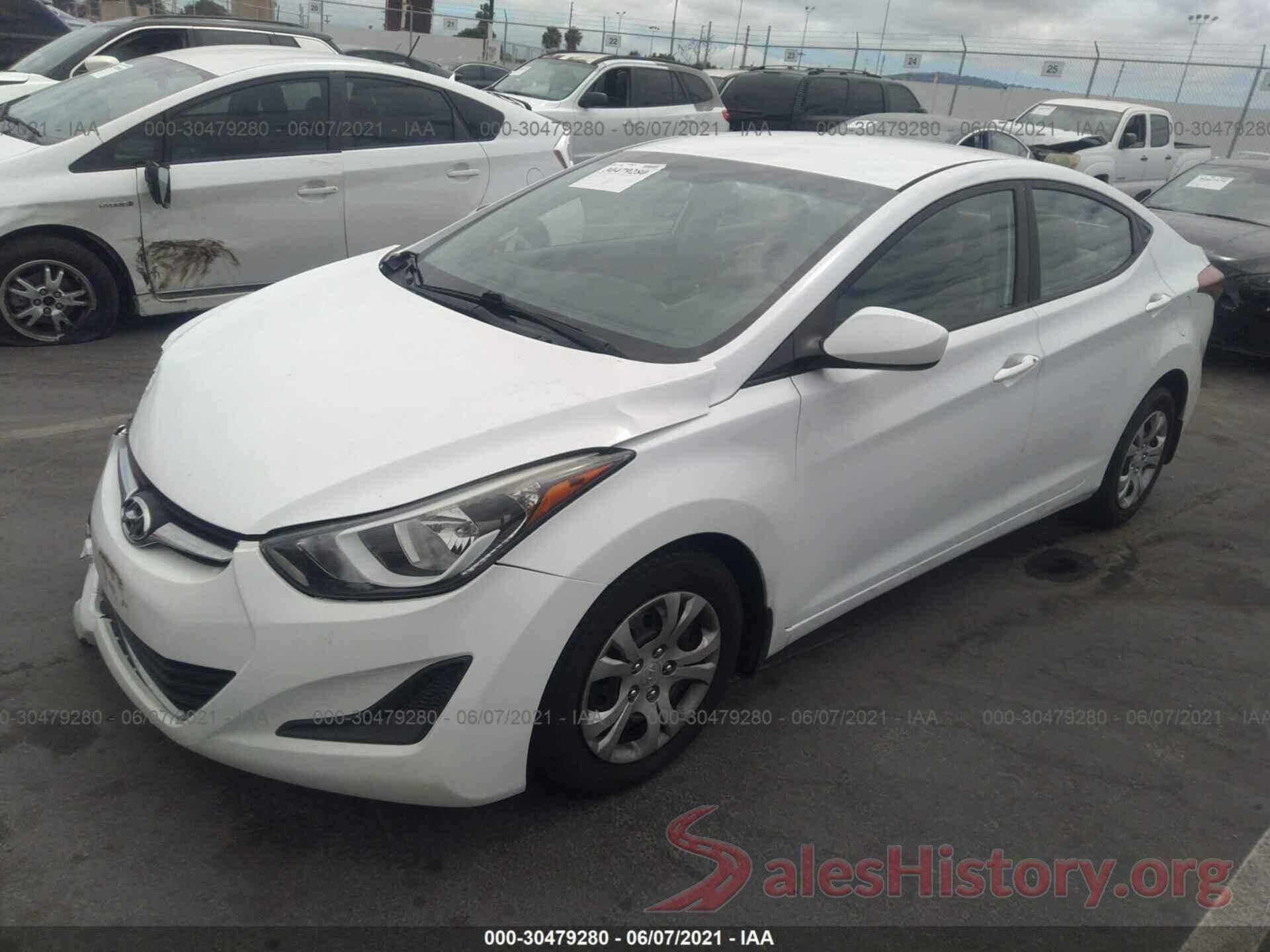 5NPDH4AE5GH776181 2016 HYUNDAI ELANTRA