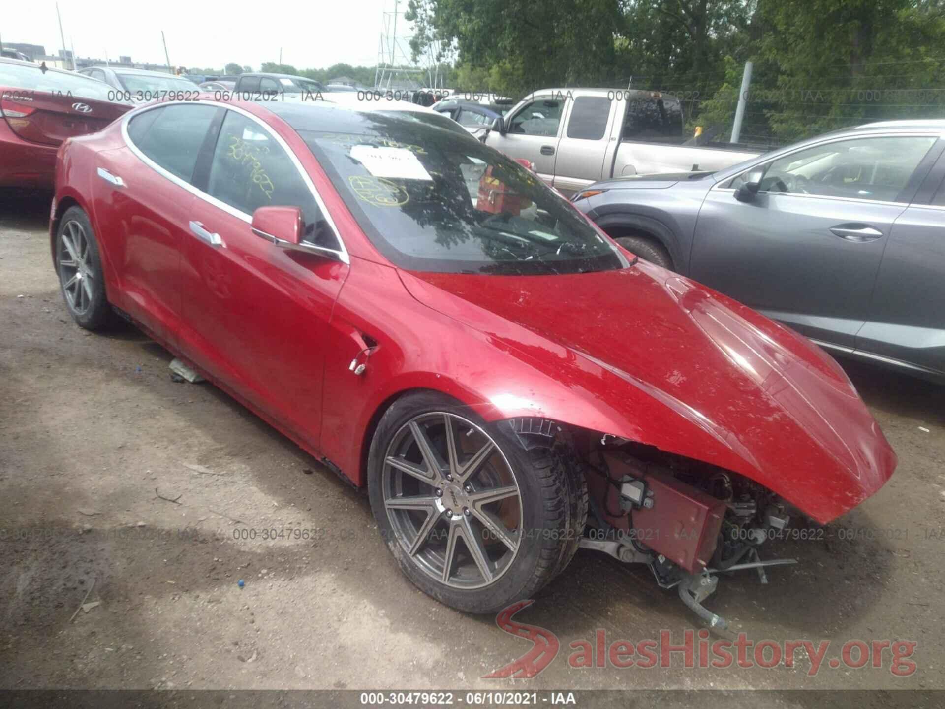 5YJSA1E21JF244538 2018 TESLA MODEL S